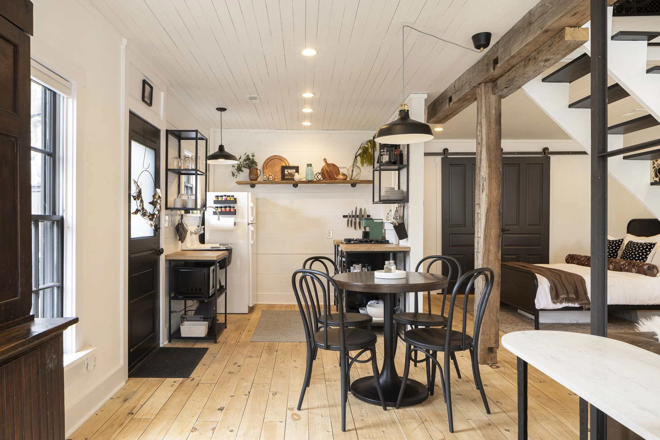 274 E Columbus Street-Drew-Lehman-03.jpg