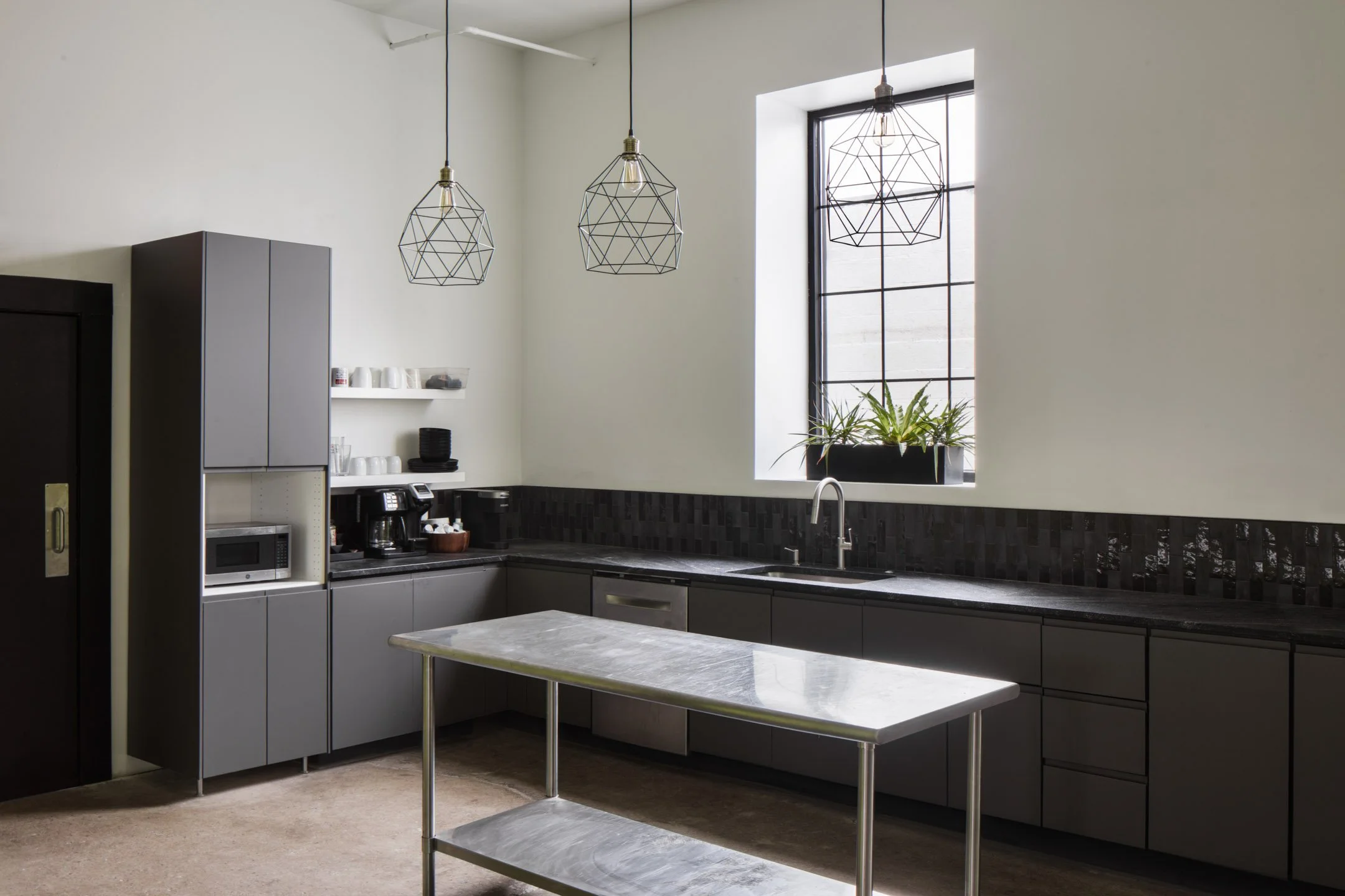 566 W Rich Street-Drew-Lehman-06.JPG