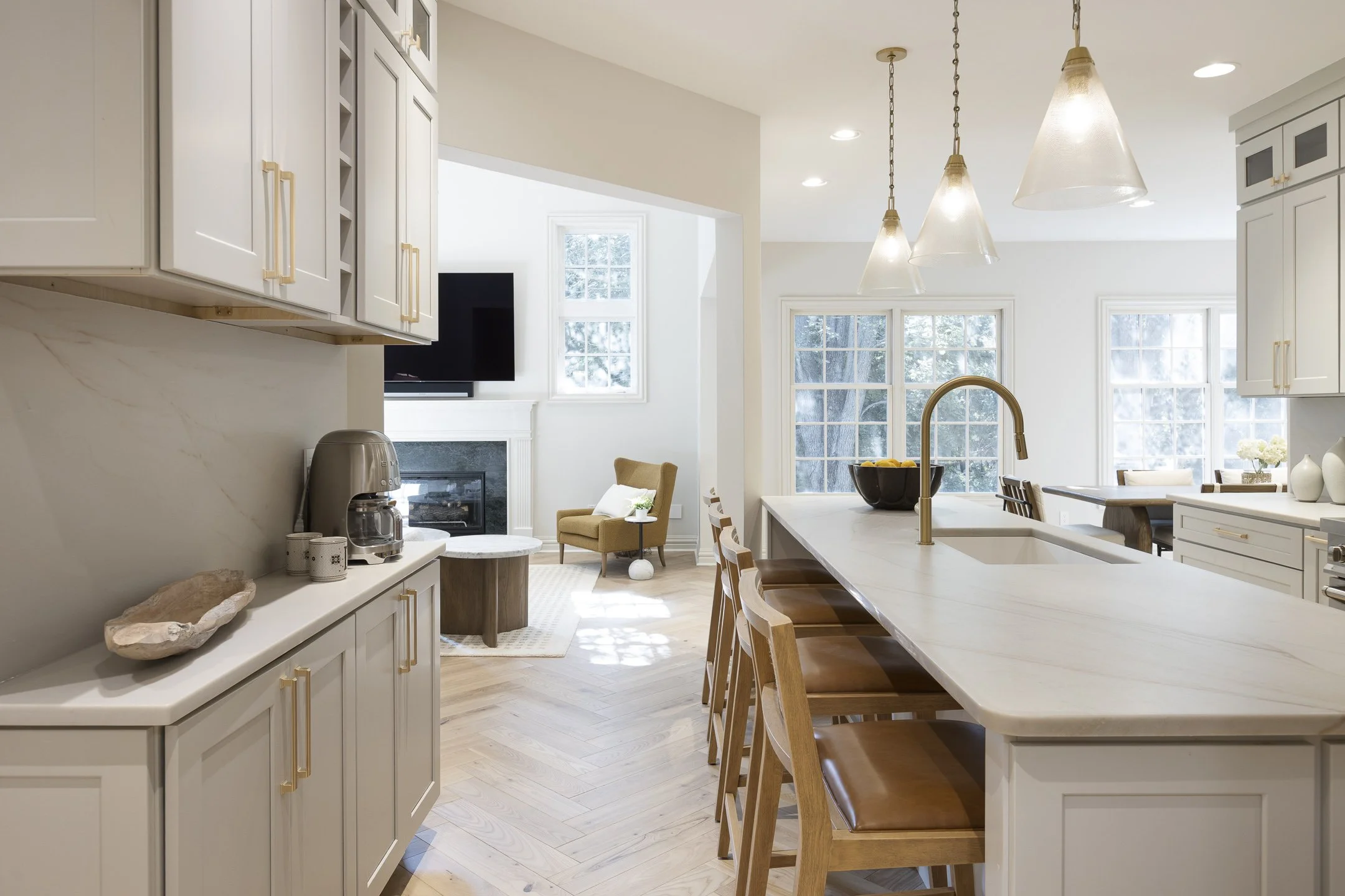 38 Pickett Place-007.jpg