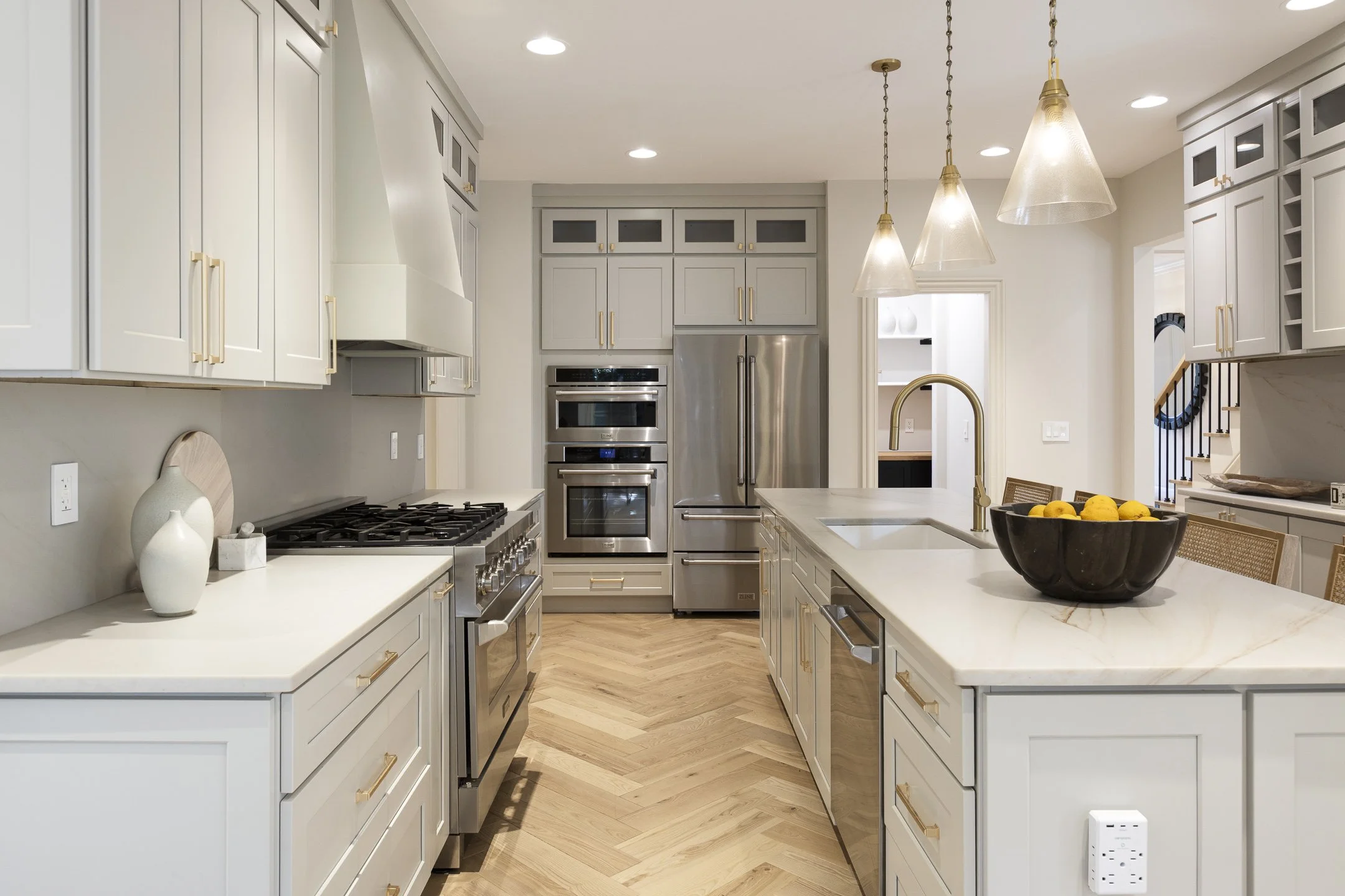 38 Pickett Place-011.jpg