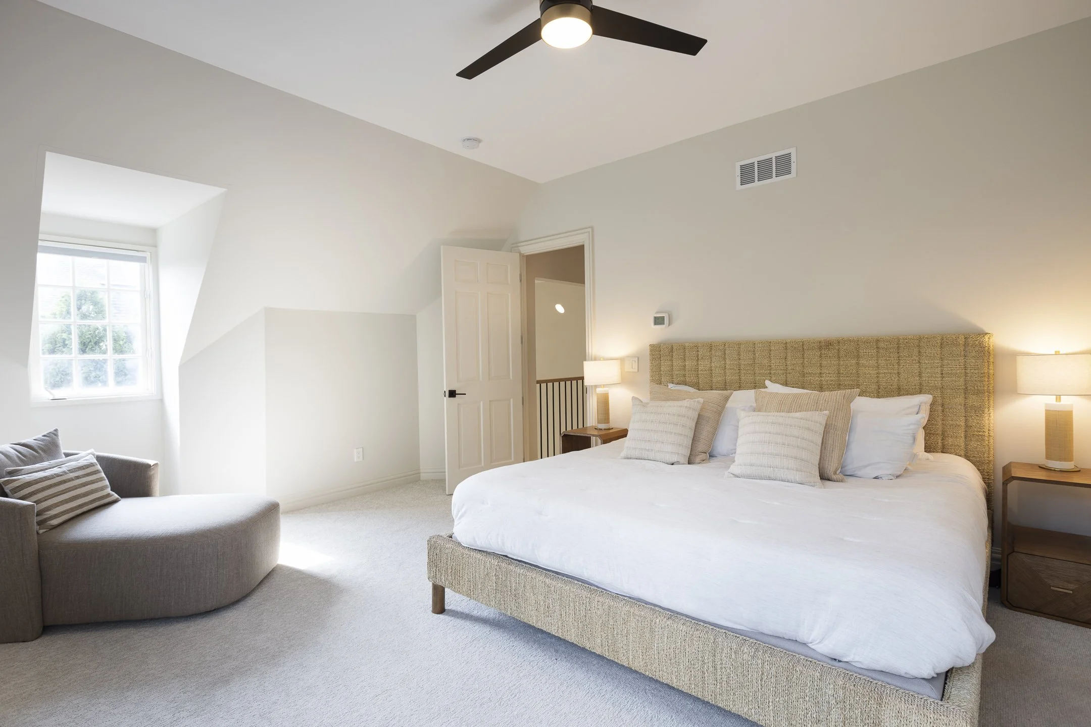 38 Pickett Place-034.jpg