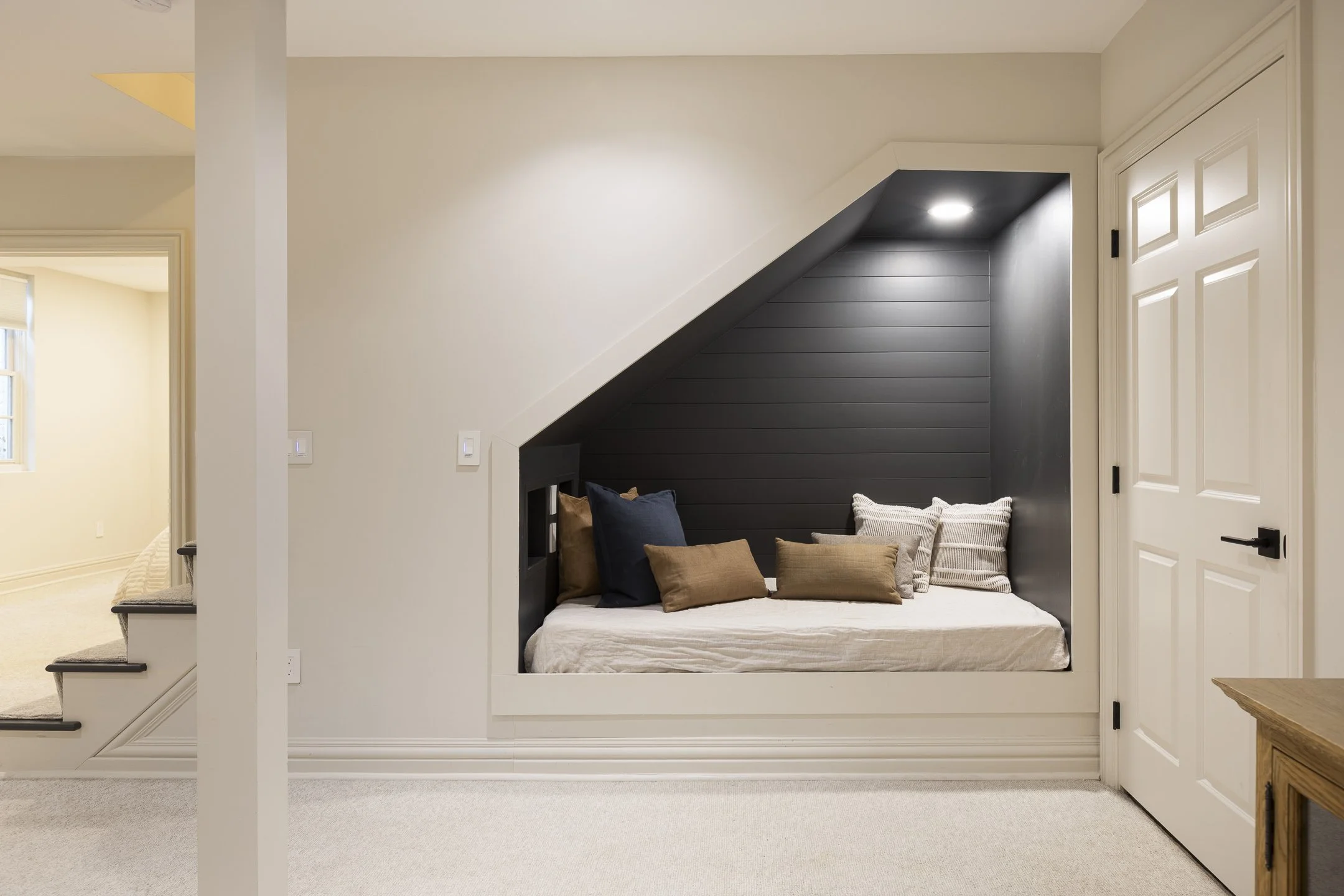 38 Pickett Place-056.jpg