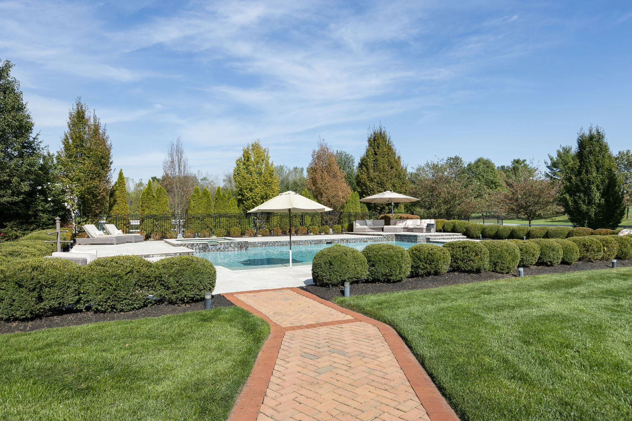 11 Highgrove Exterior-34.jpg