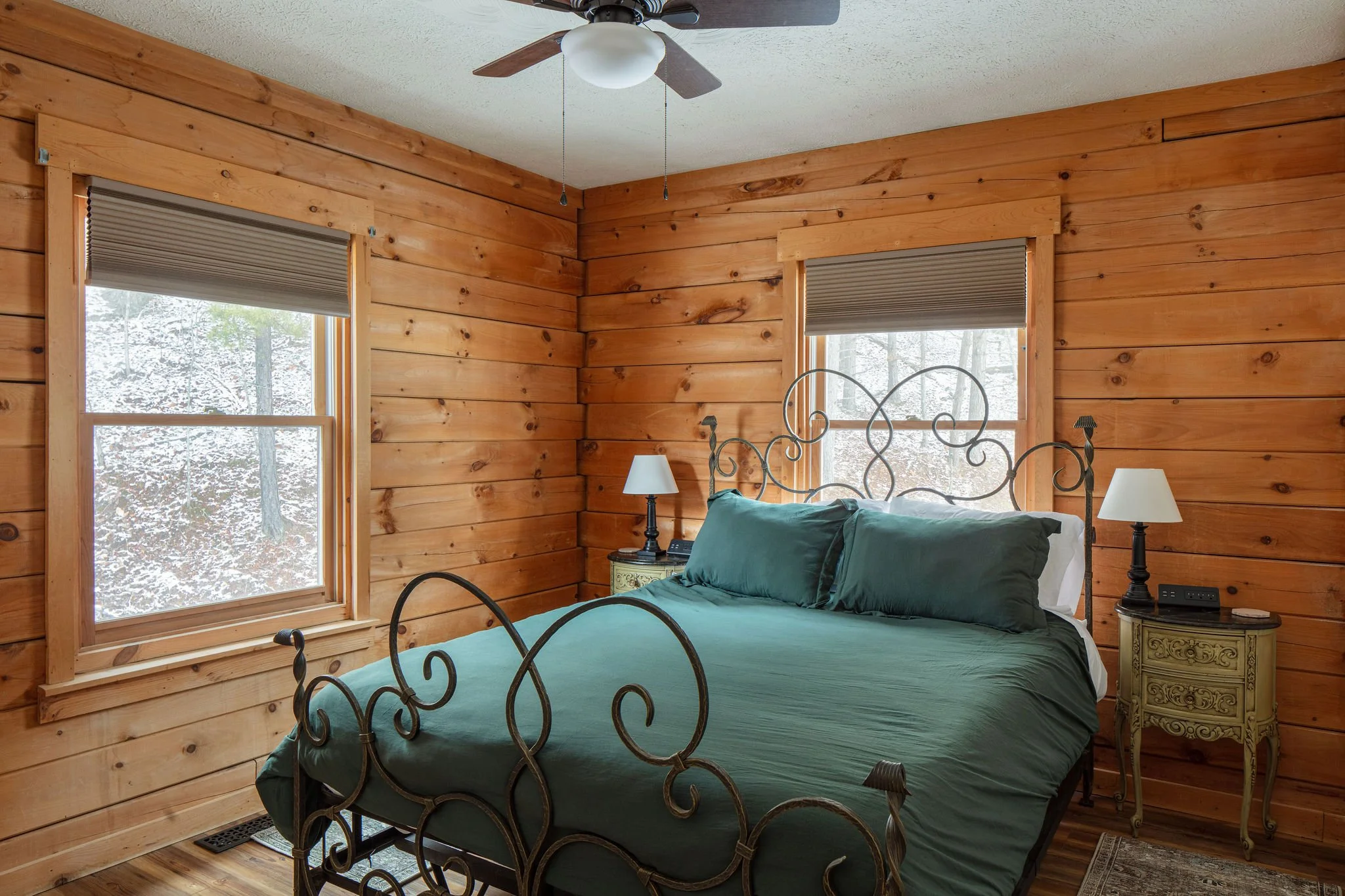 Sweet Pines Cabin-026.JPG