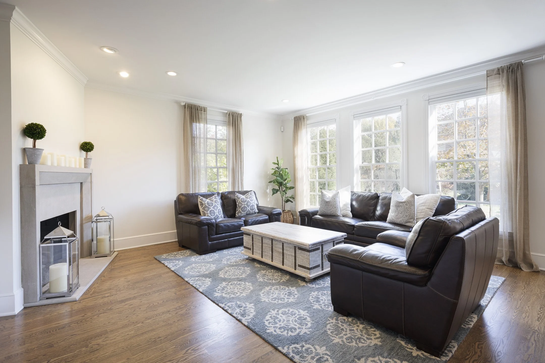 7697 Somerly Ct-009.jpg