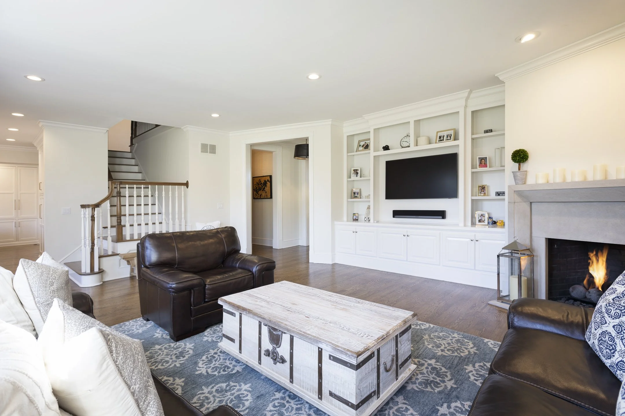 7697 Somerly Ct-011.jpg