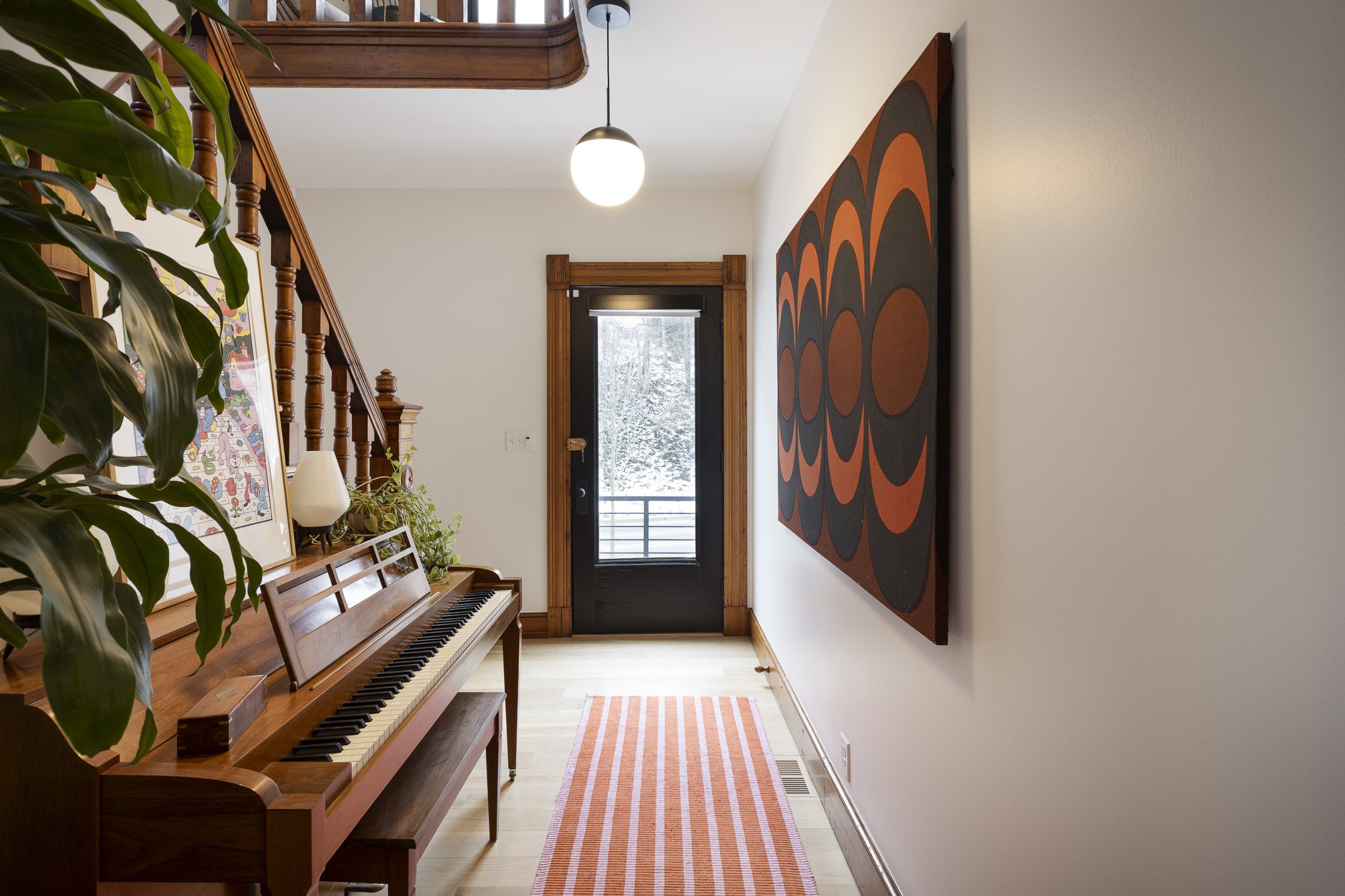 442 E Broadway-040.jpg