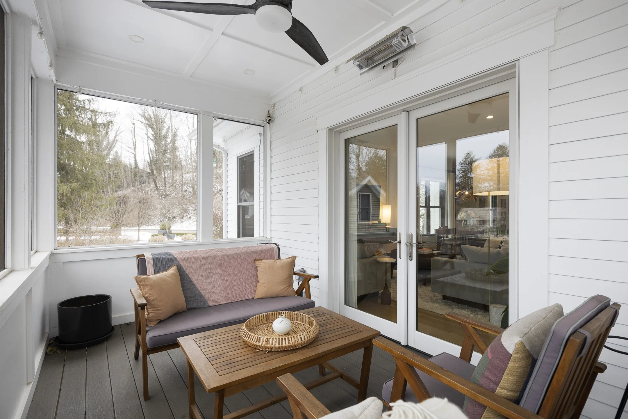 442 E Broadway-054.jpg