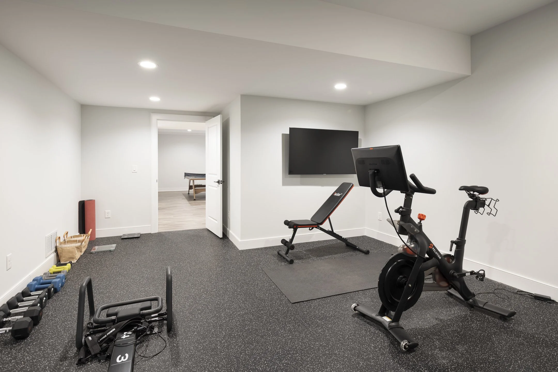 7018 Hanby's Loop-48.jpg