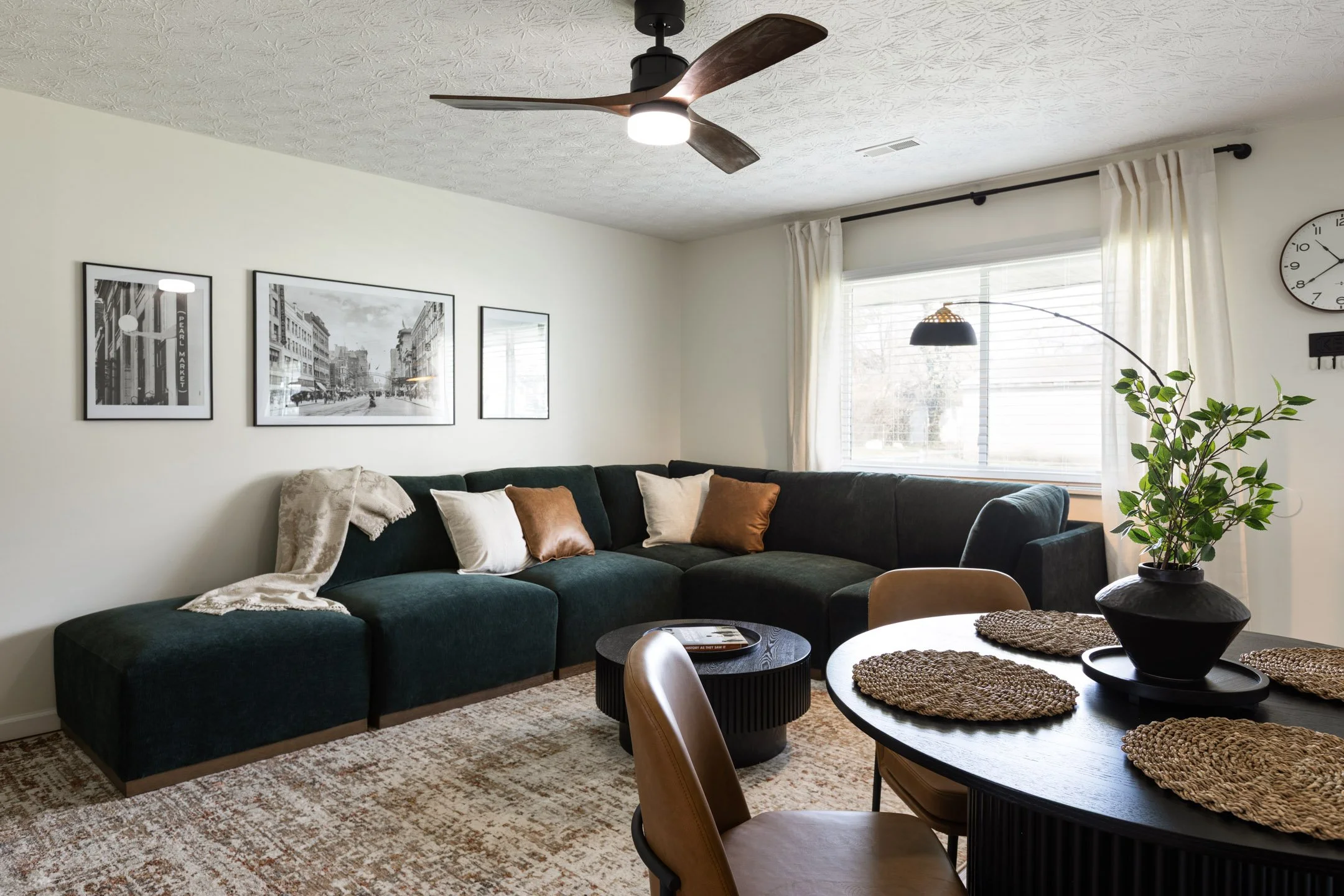 17th St Airbnb - Columbus, Ohio-003.JPG