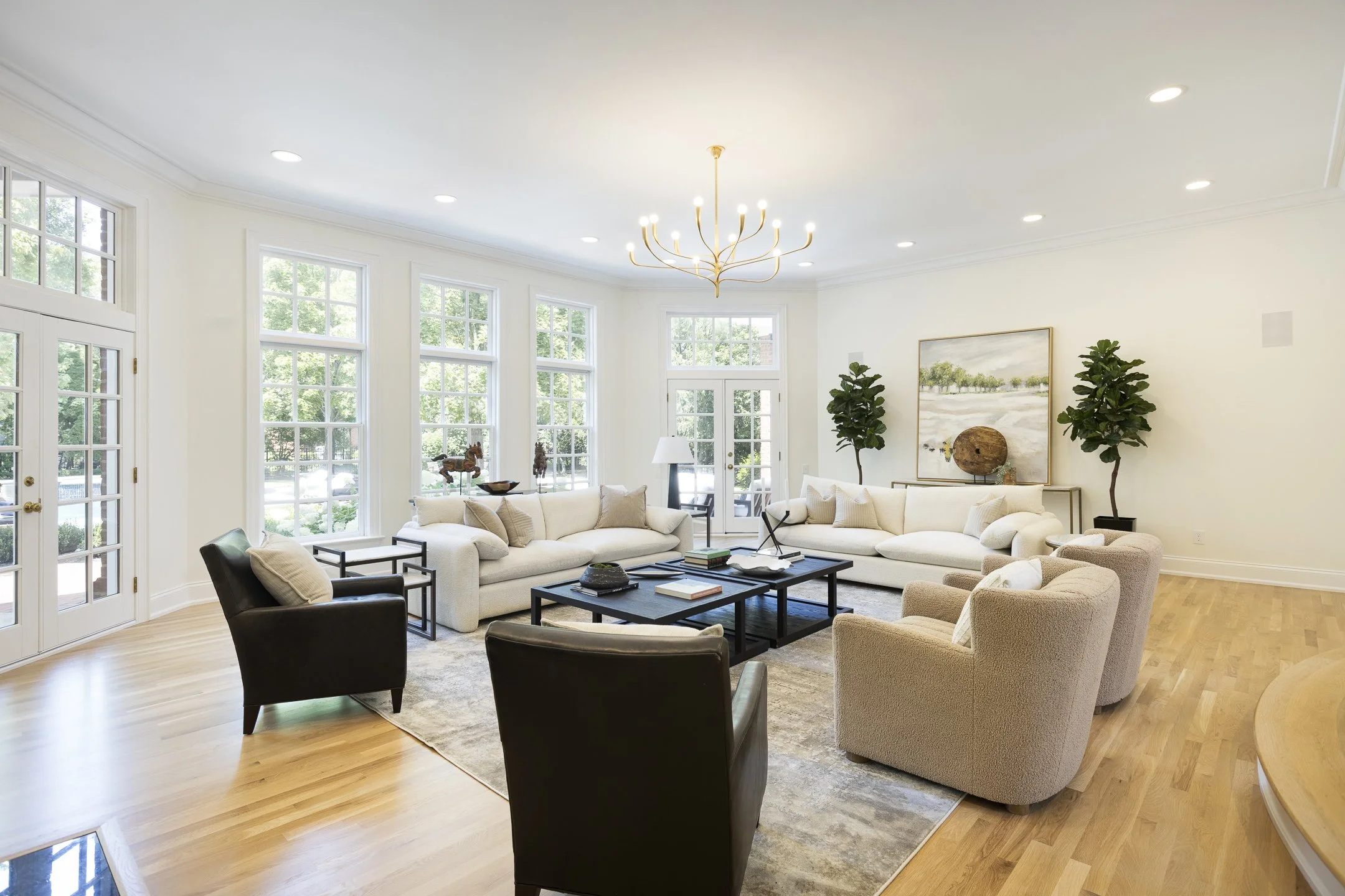 4615 Yantis Drive-022.jpg