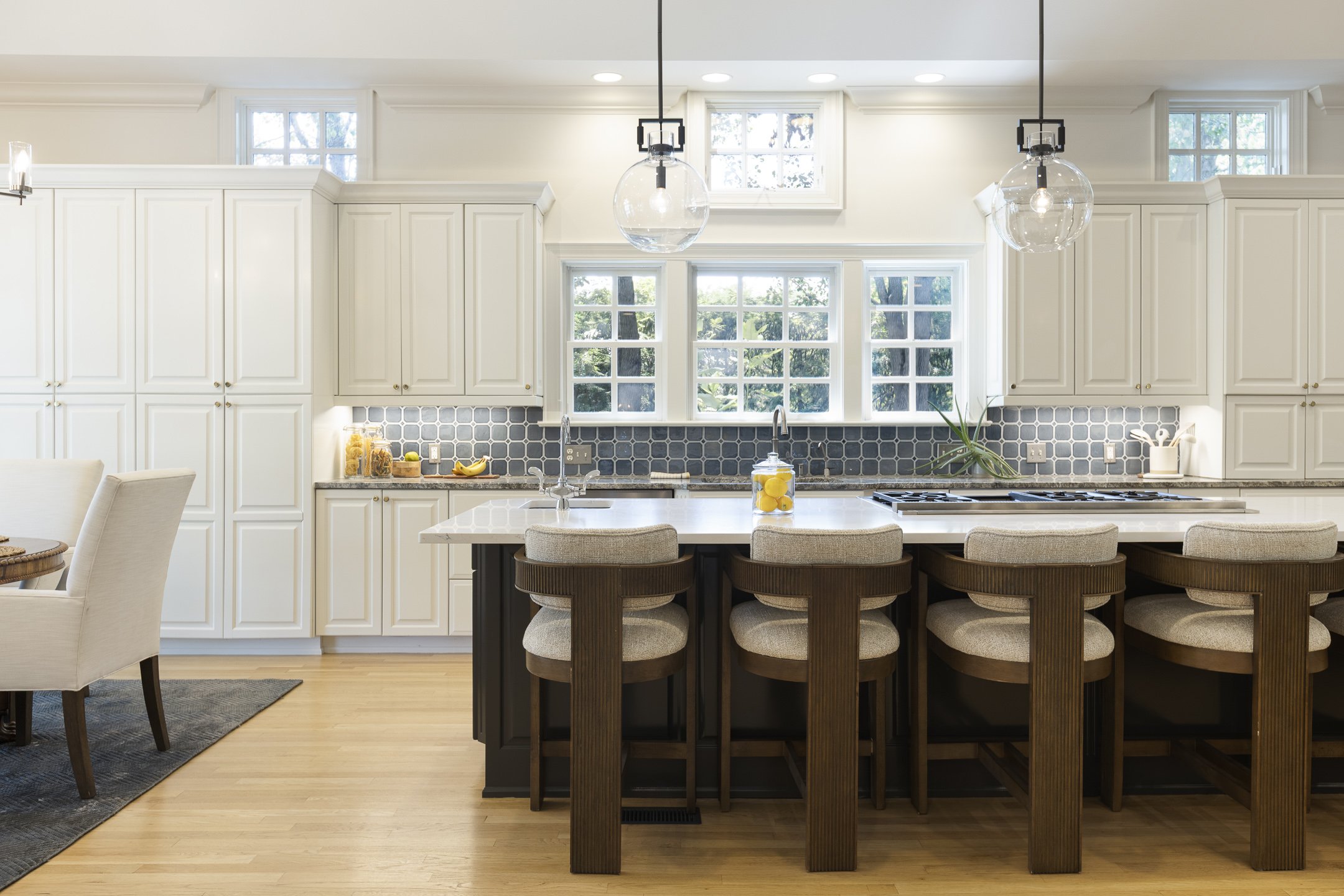 4615 Yantis Drive-029.jpg