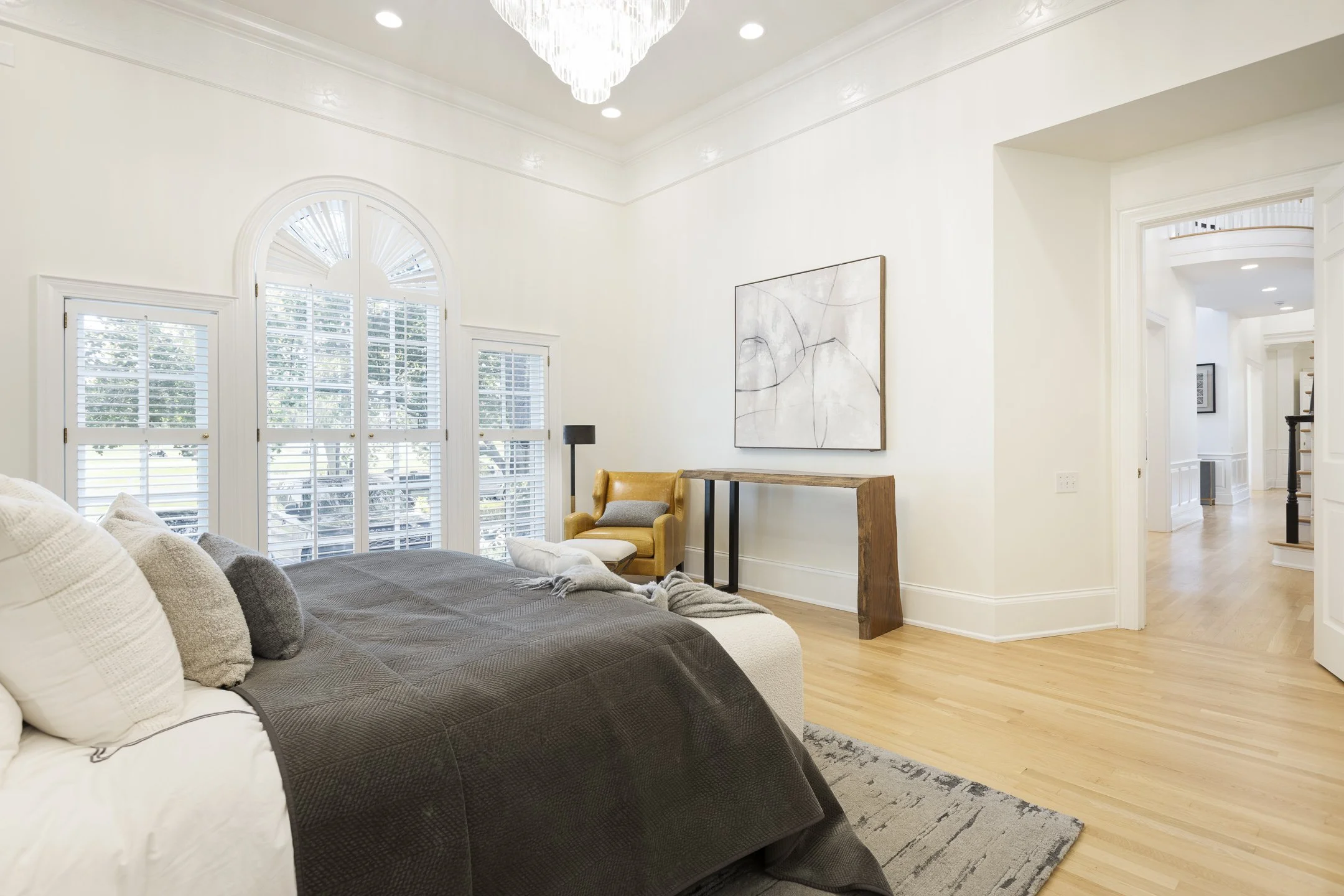 4615 Yantis Drive-050.jpg