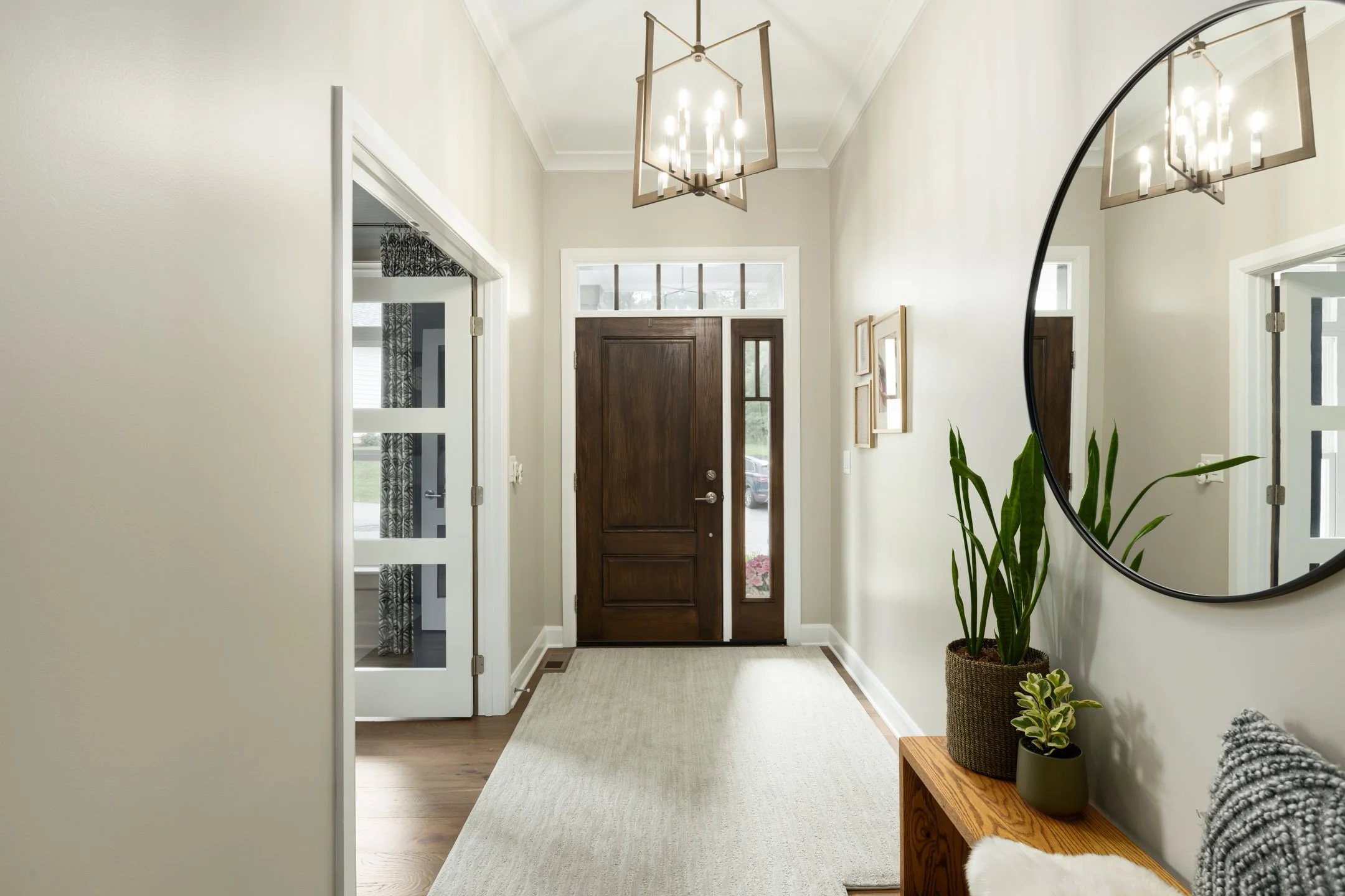 869 Pinnacle Pointe Pl-003.JPG