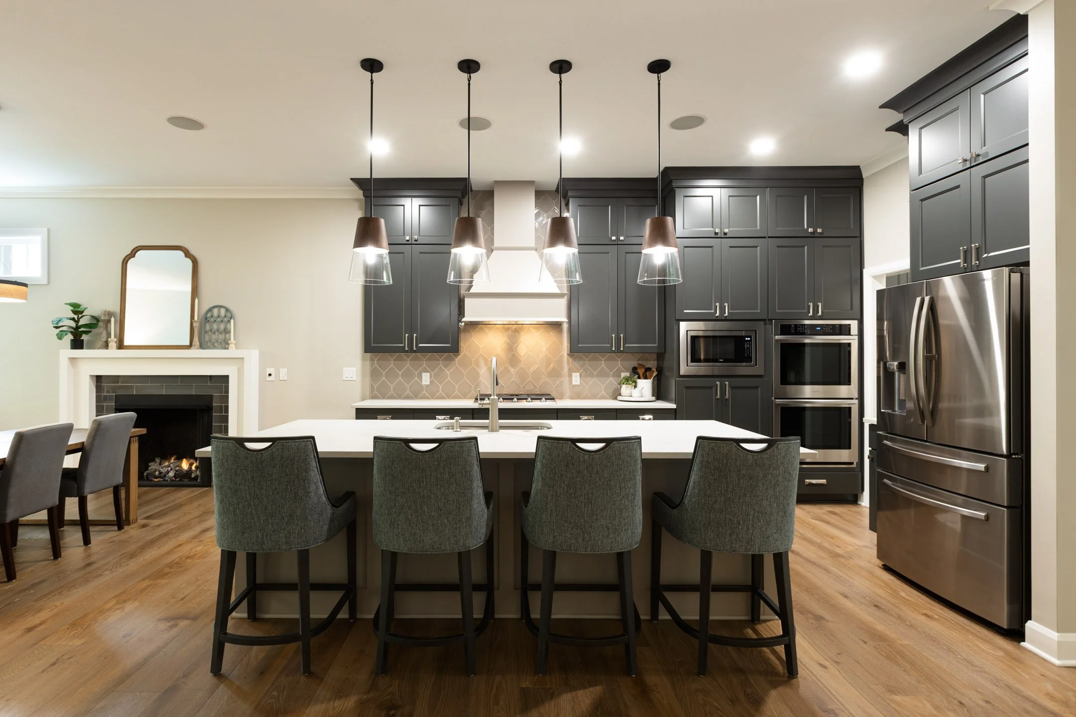 869 Pinnacle Pointe Pl-008.JPG