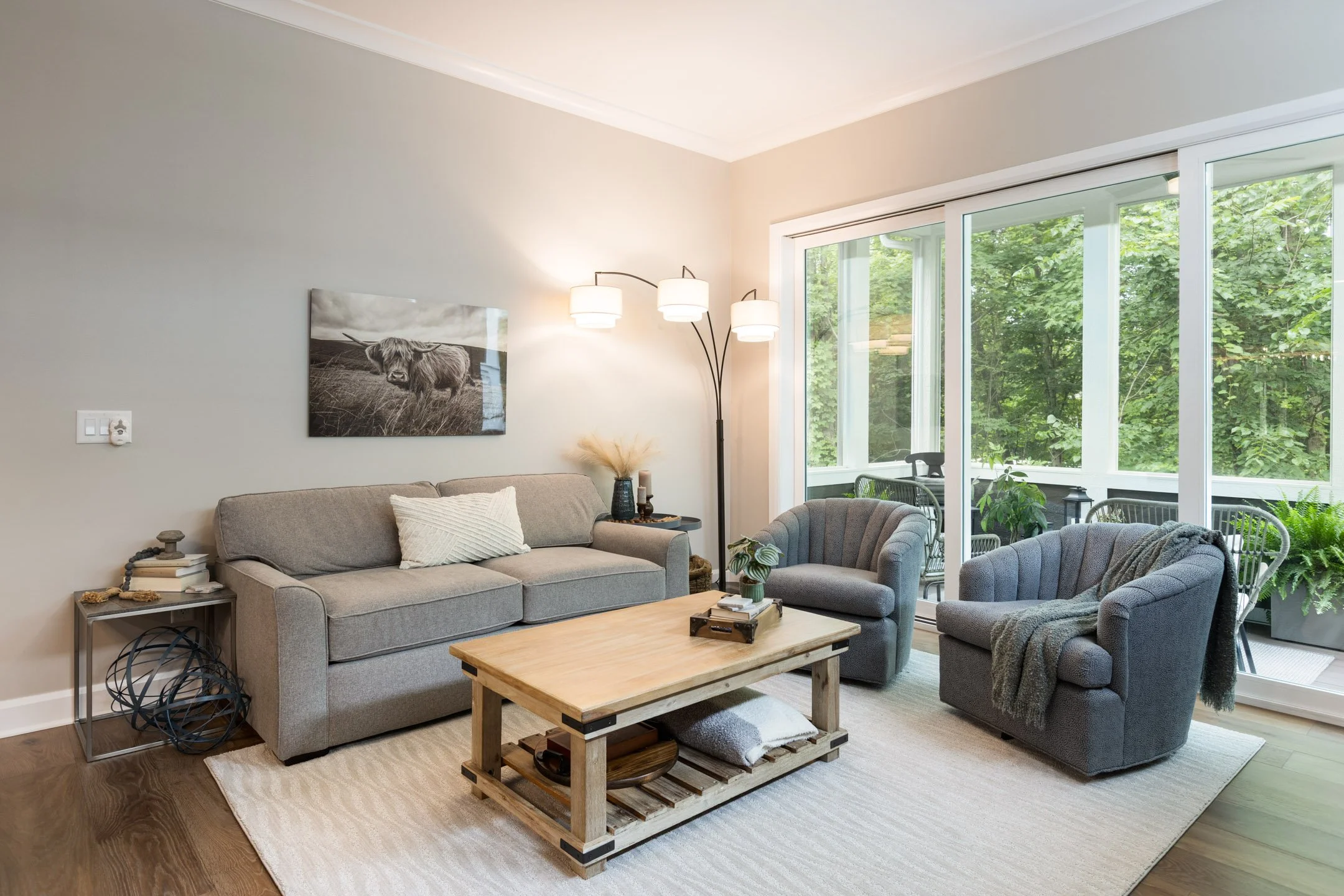 869 Pinnacle Pointe Pl-020.JPG
