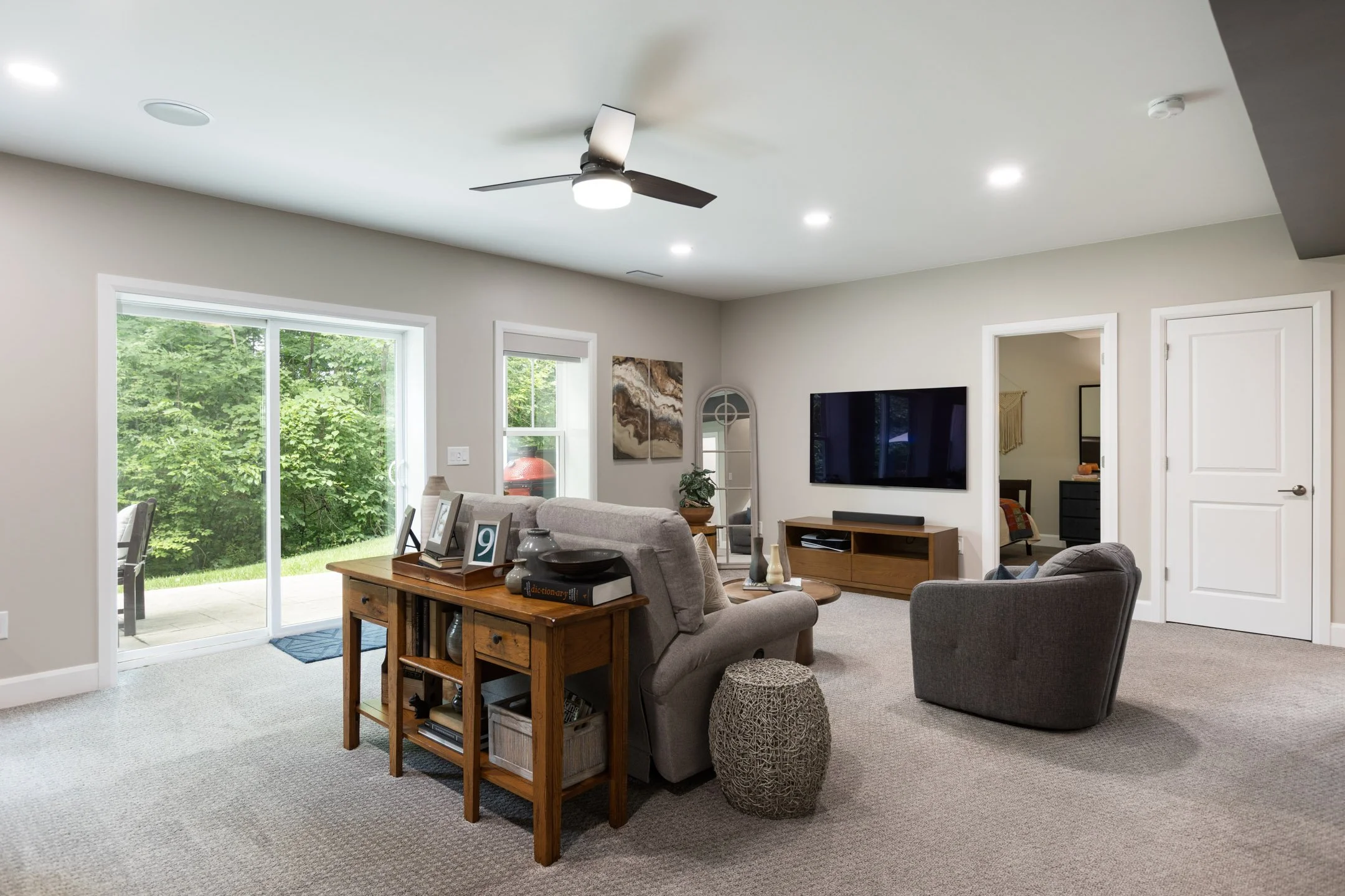 869 Pinnacle Pointe Pl-043.JPG
