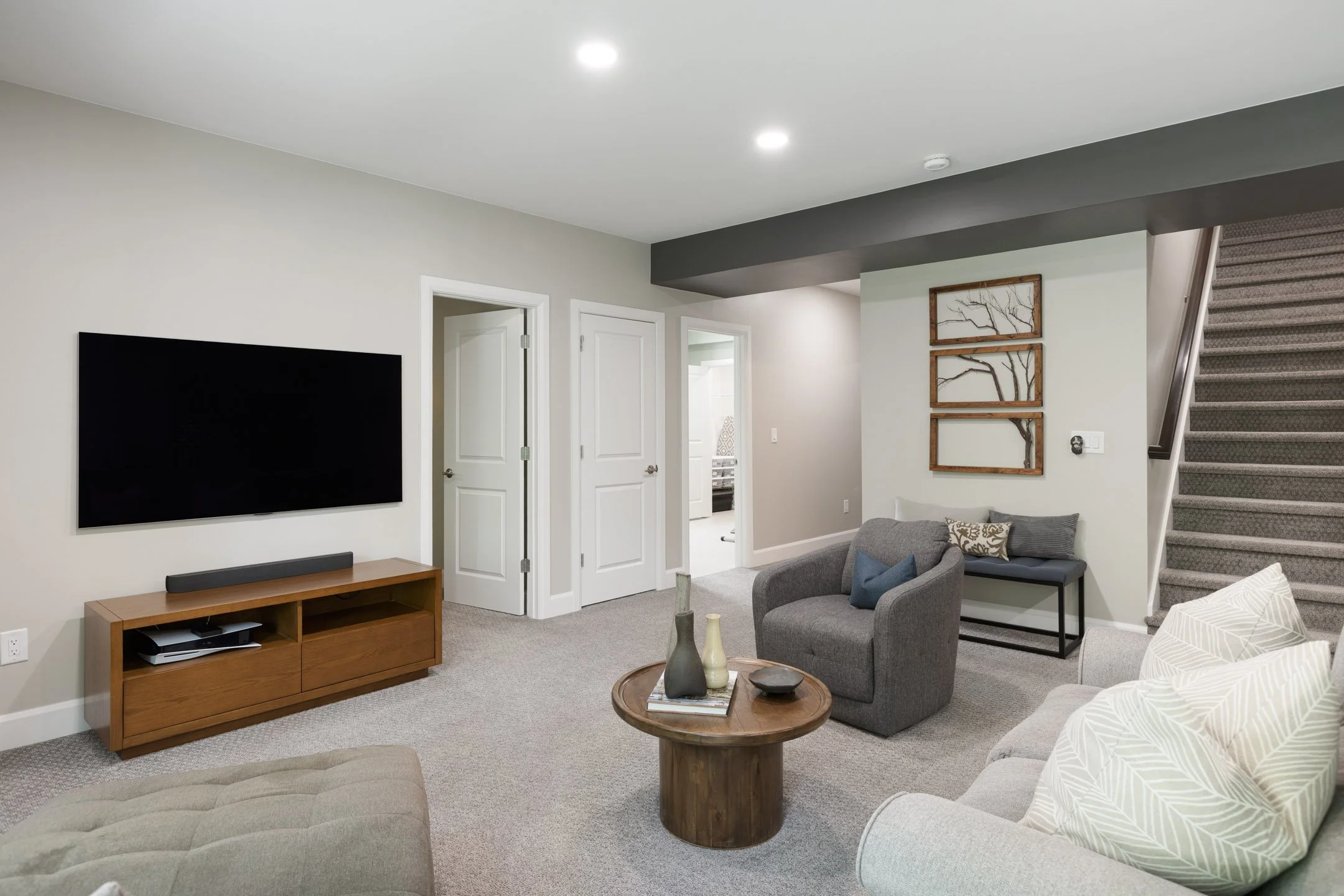 869 Pinnacle Pointe Pl-045.JPG