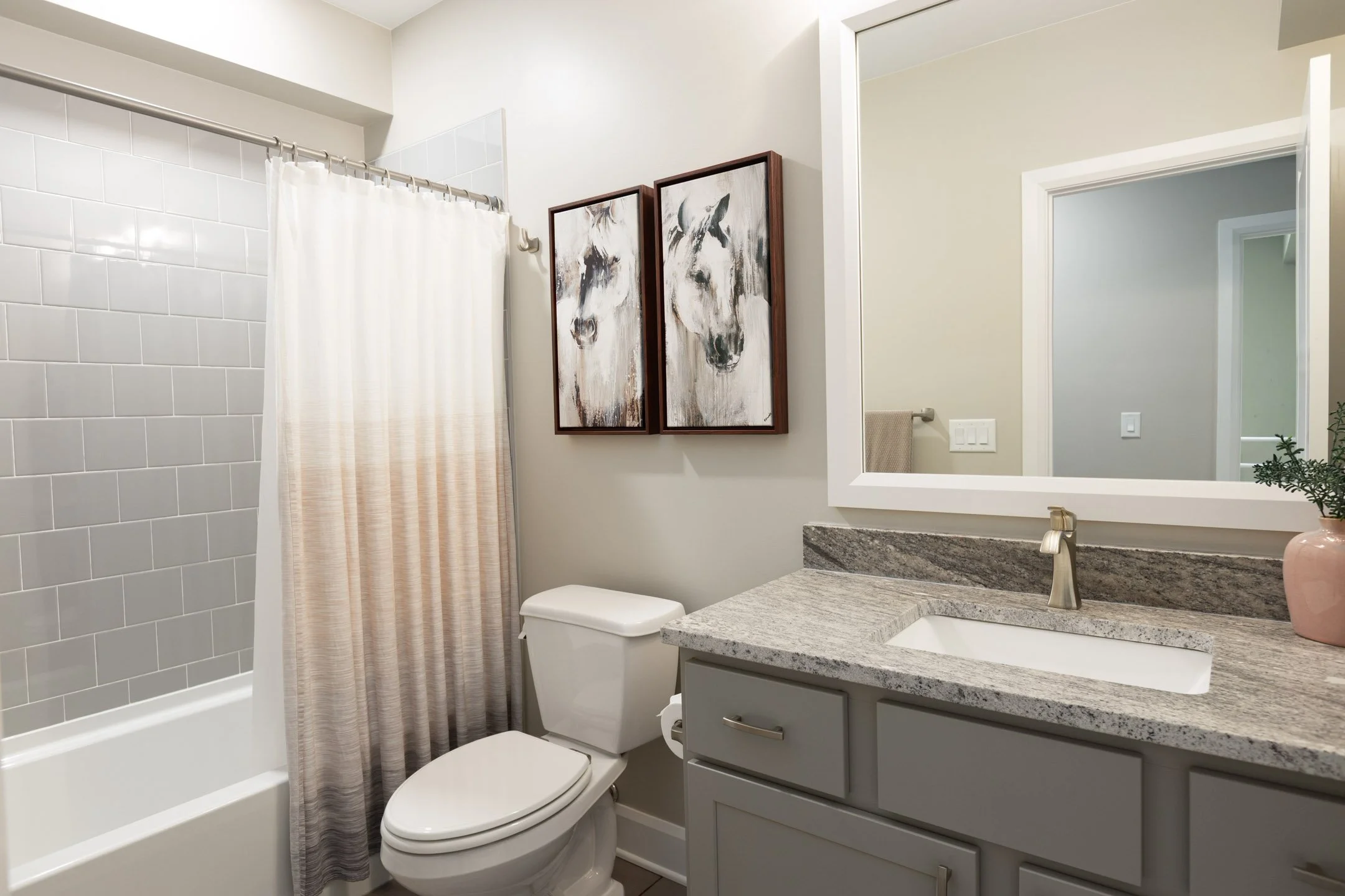 869 Pinnacle Pointe Pl-054.JPG