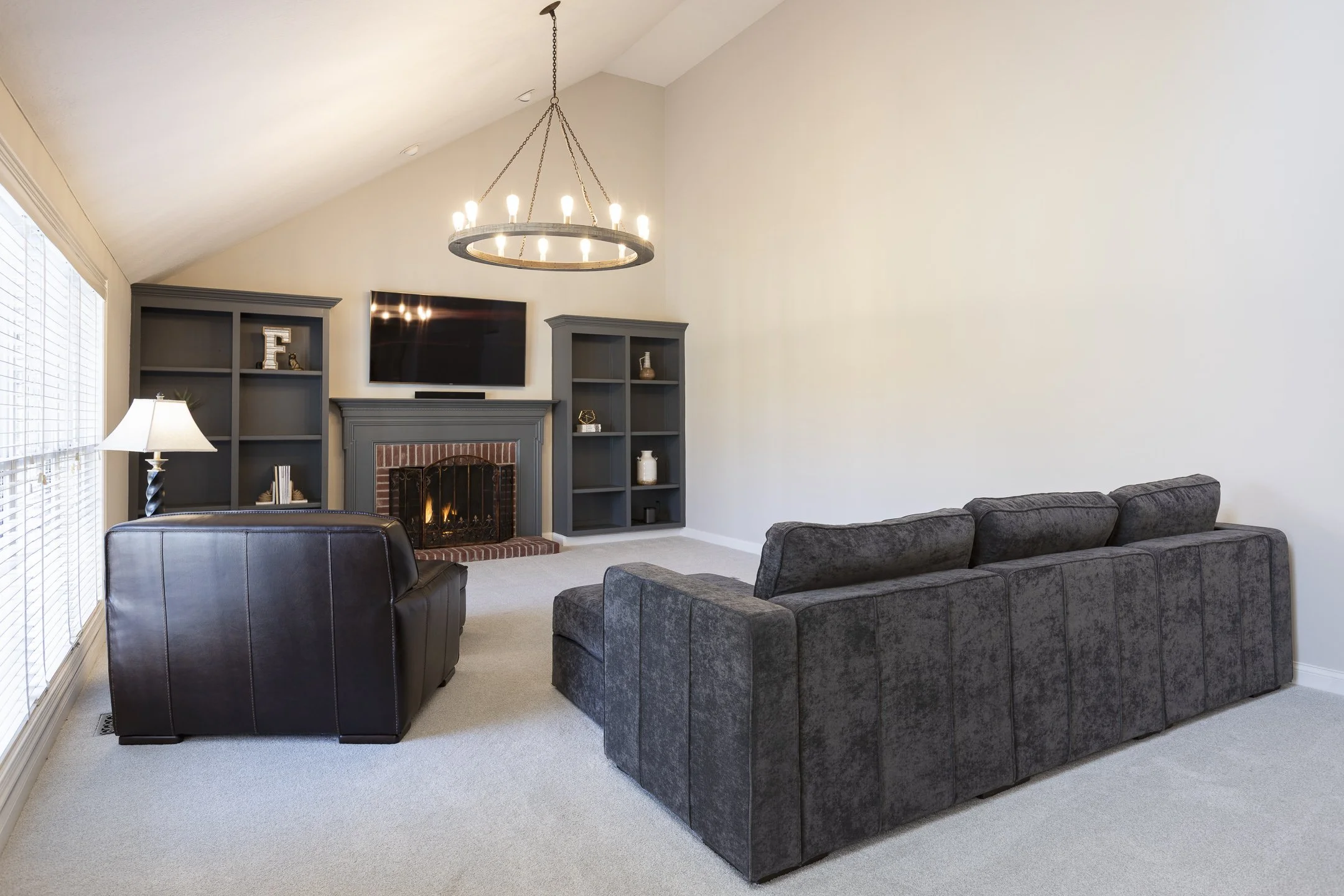 5216 Sugar Run Drive015.jpg