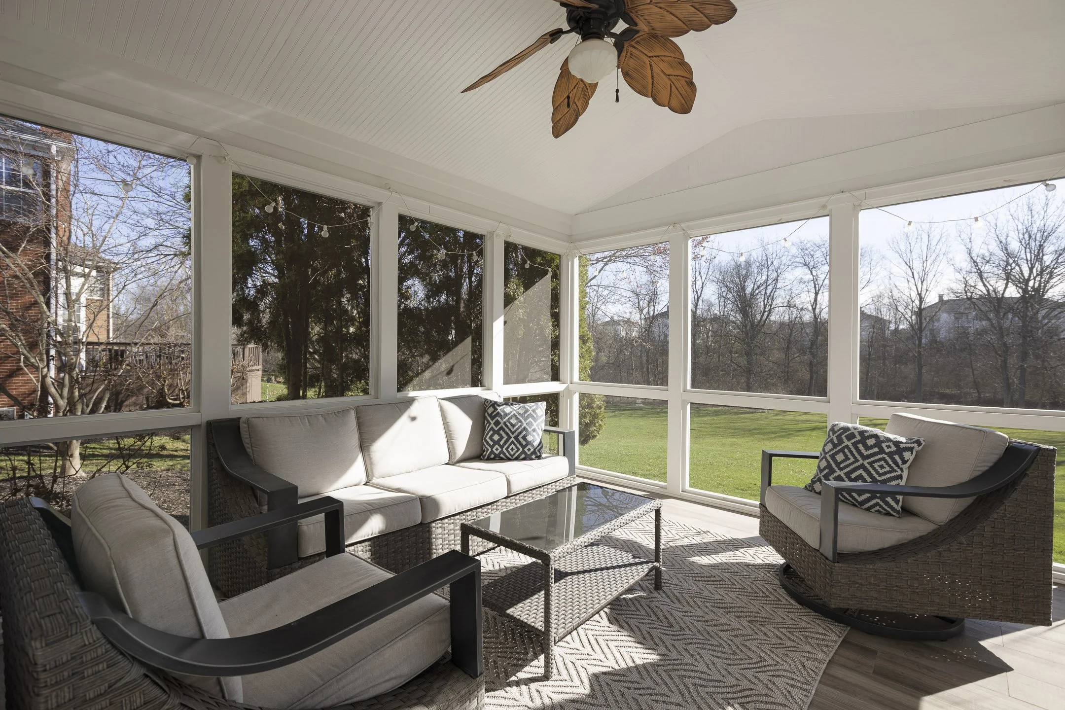 5216 Sugar Run Drive059.jpg