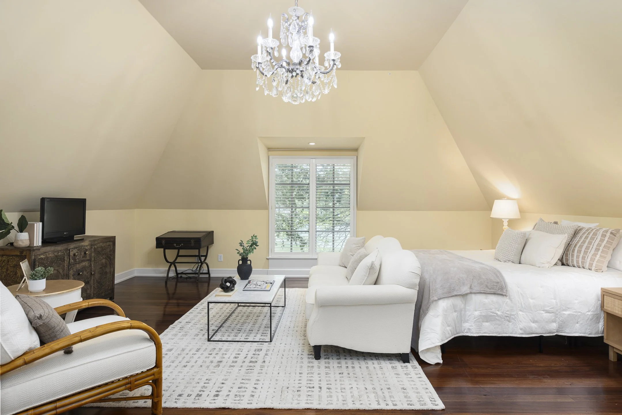3842 Lambton Place-063.jpg