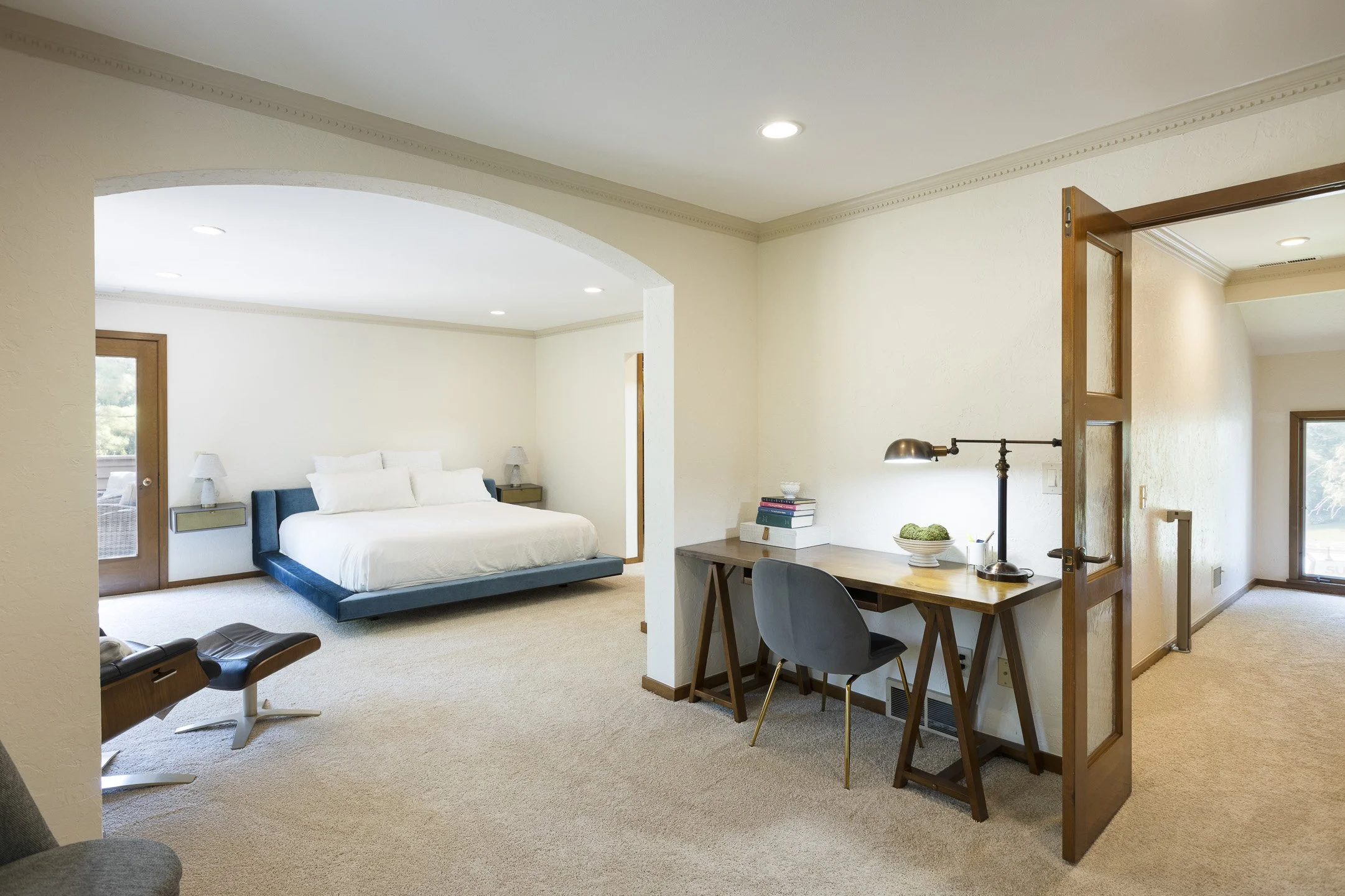 886 Clayton Dr - 033.jpg