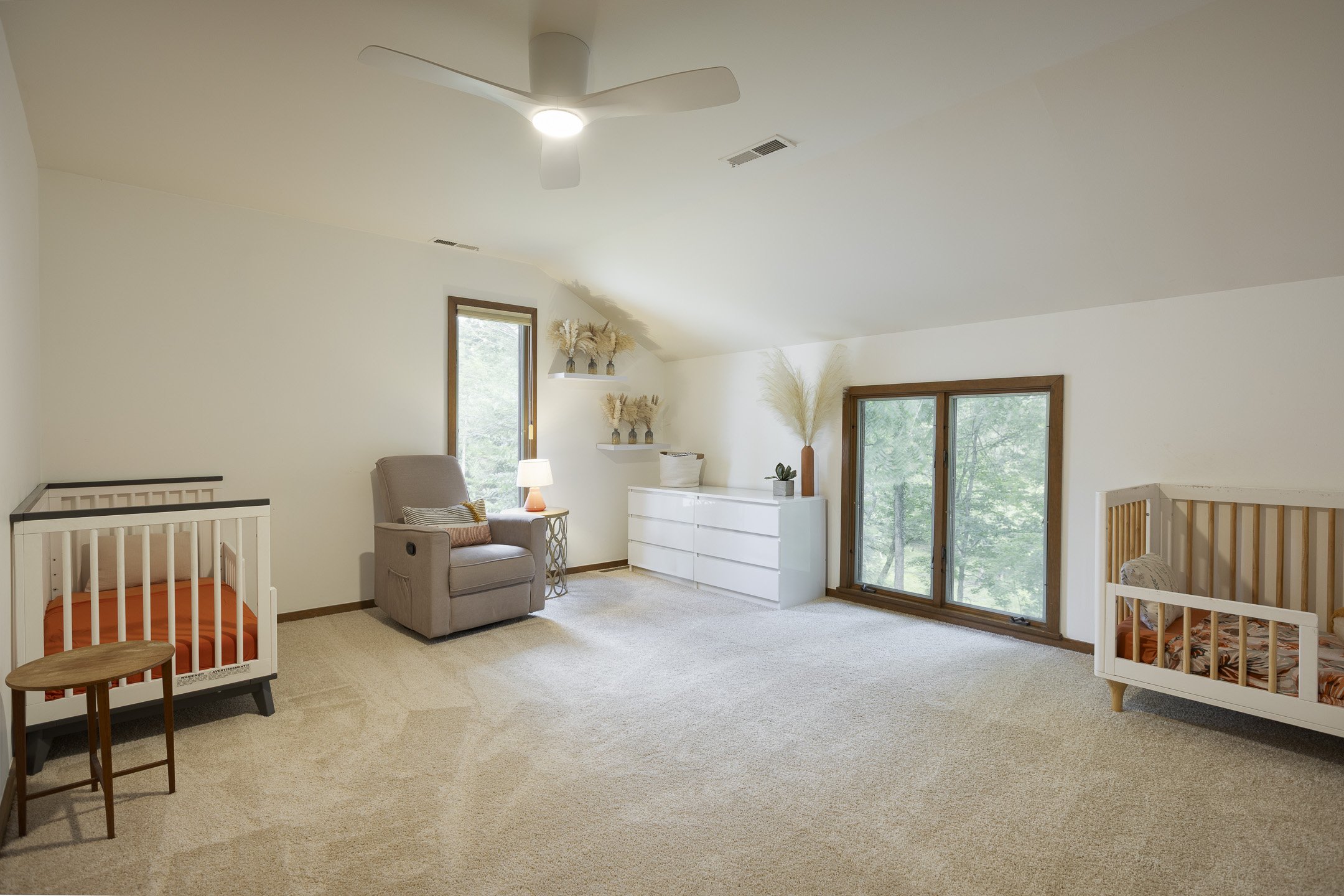 886 Clayton Dr - 052.jpg