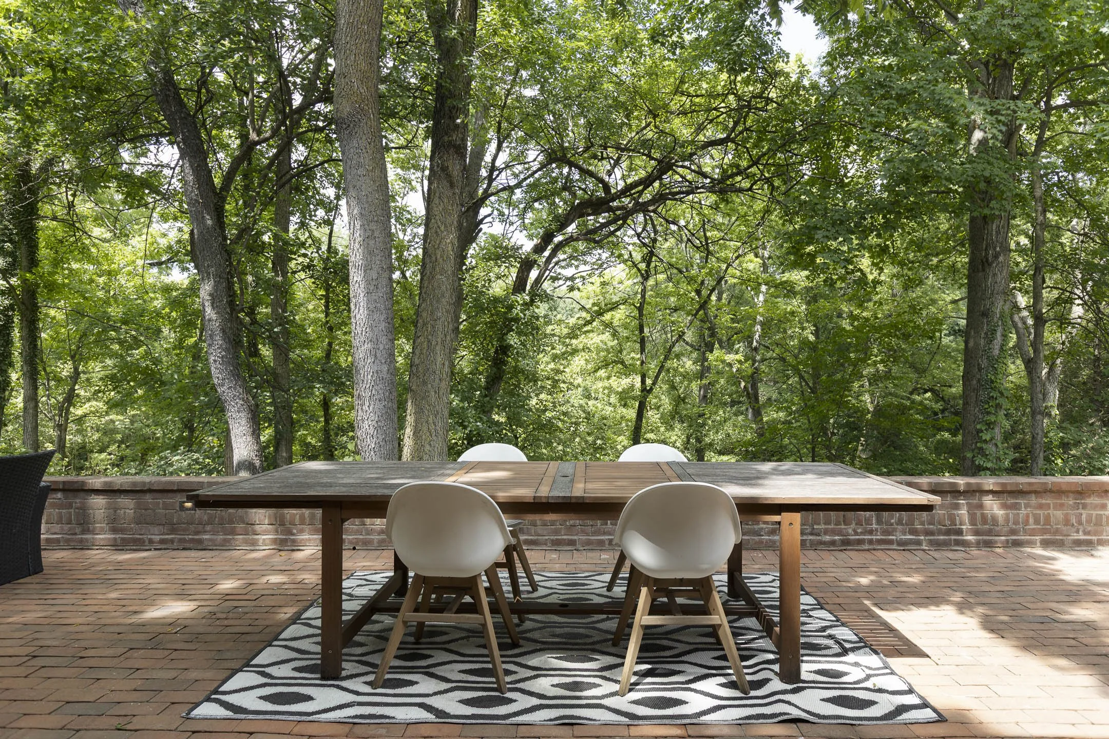 886 Clayton Dr - 068.jpg