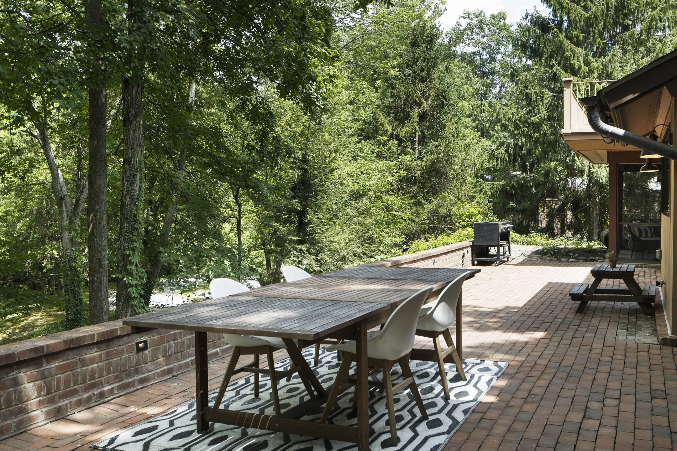 886 Clayton Dr - 072.jpg