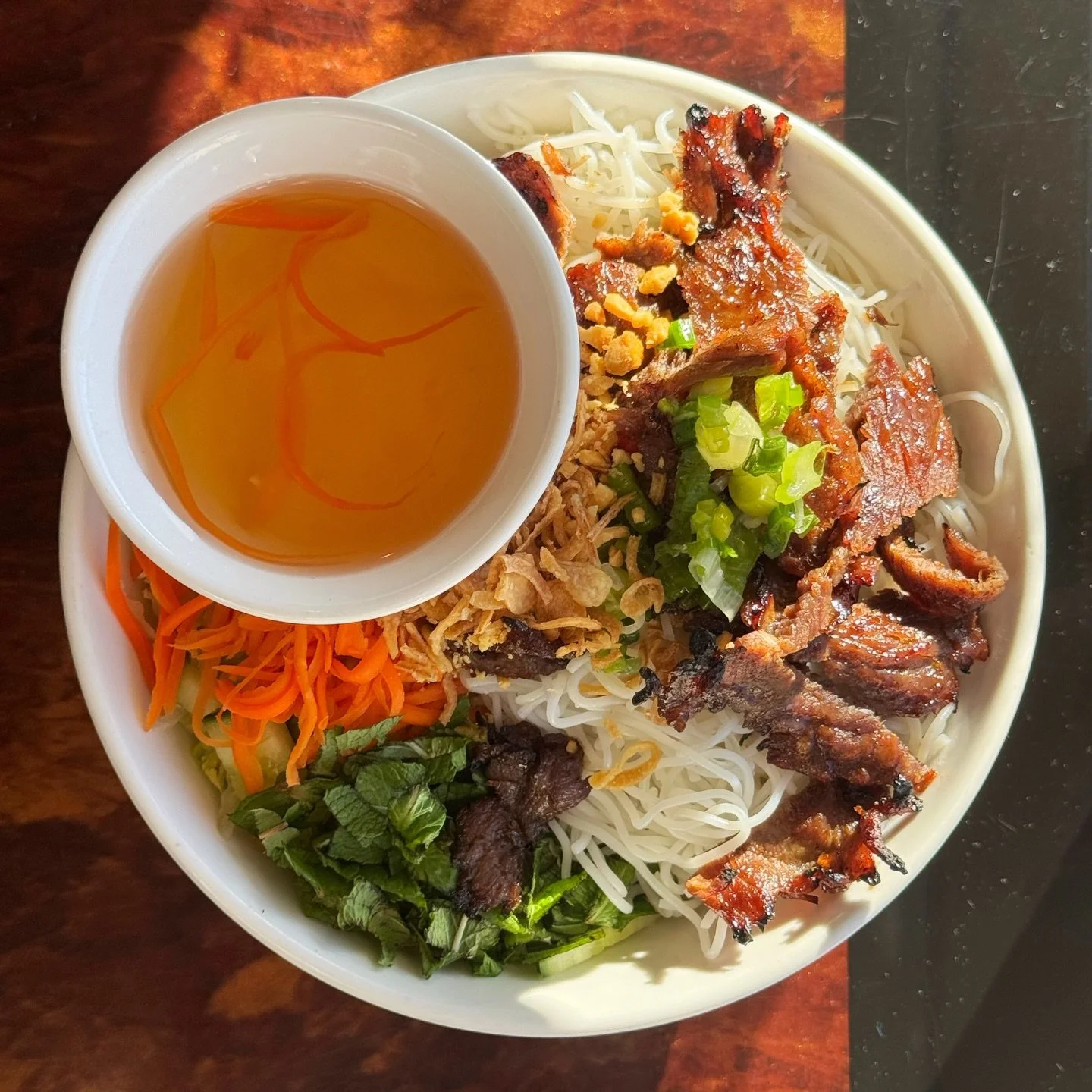 &ldquo;Bun&rdquo; Appetit🤤 We are open today and tomorrow, then closed on Christmas Day!🎄

🍜 N1. Beef Vermicelli Noodle Bowl (Bun Bo)
📍 352 Hartford Turnpike, Suite 1, Vernon, CY 06066
☎️ (860)454-0869
🕚 11am-8pm (Dine-in closes 30 minutes befor