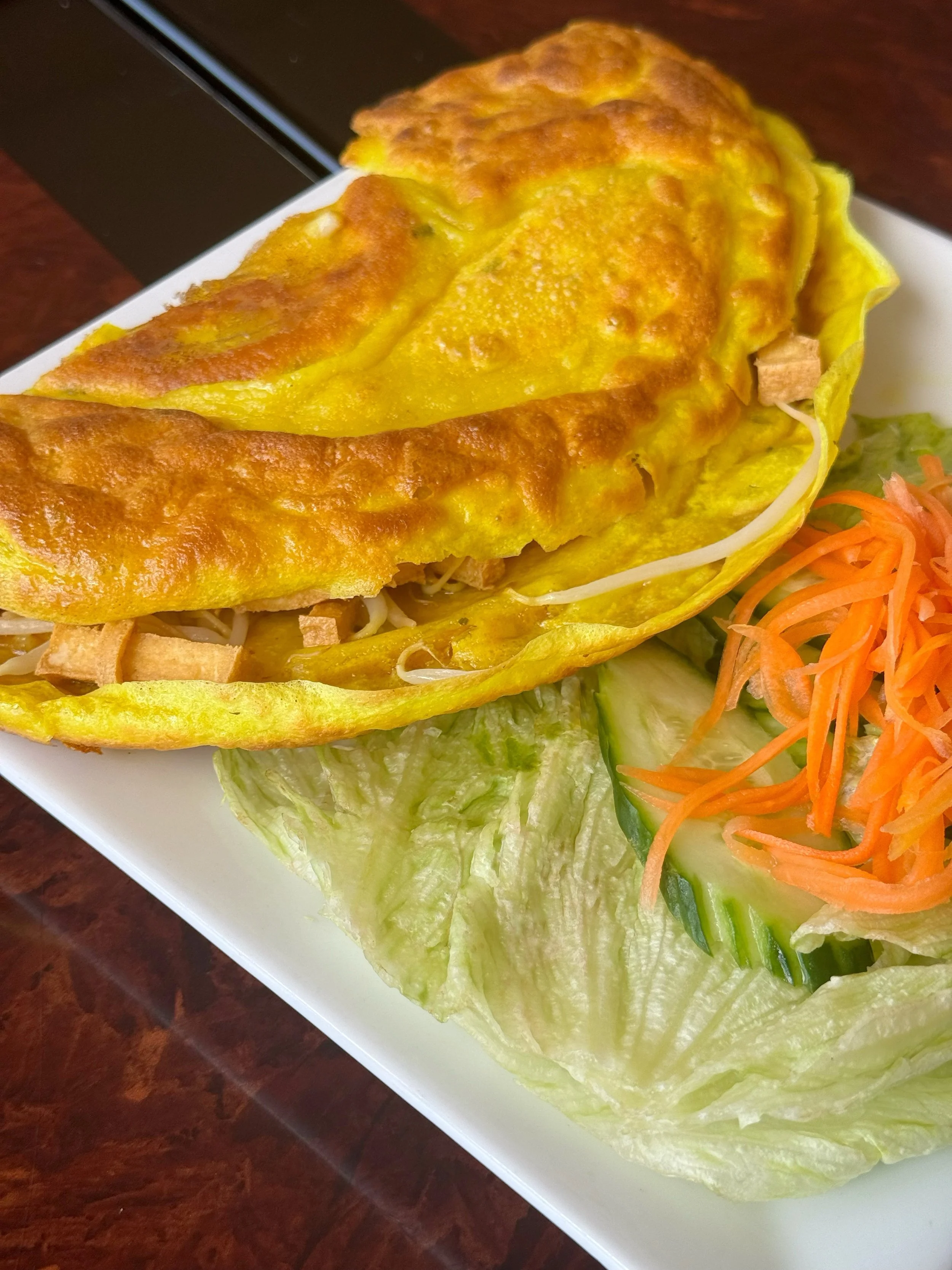 Pho isn&rsquo;t the only dish we serve&mdash;&mdash; Don&rsquo;t let the hot day stop you from a trip to your favorite pho spot🍜

🍜 A8. Crispy Crepe (w/ Tofu)
📍 352 Hartford Turnpike, Suite 1, Vernon, CY 06066
☎️ (860)454-0869
🕚 11am-8pm (Dine-in