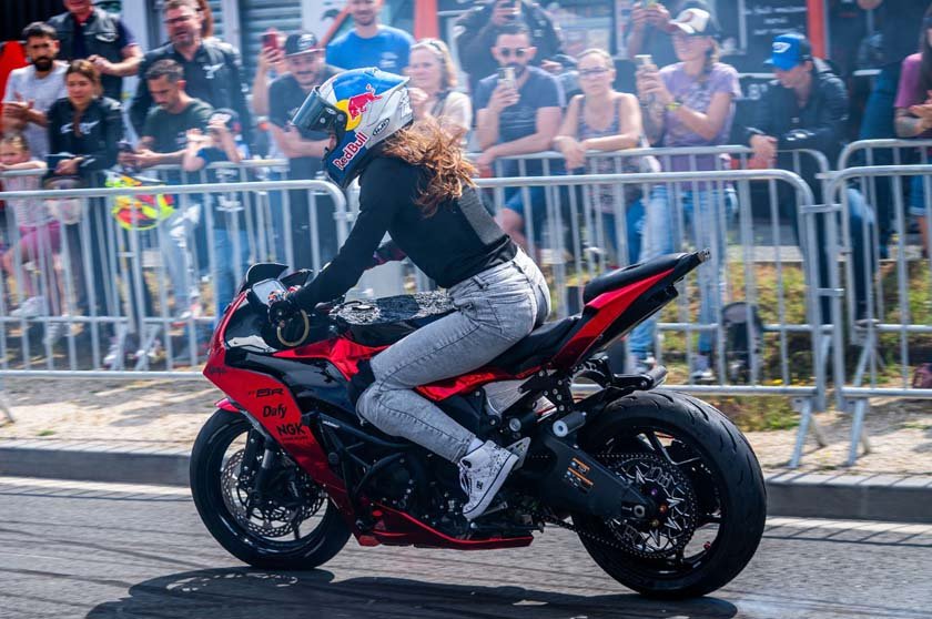 WhatsApp Image 2025-07-08 à 17.42.09_4c019ad9044.jpg