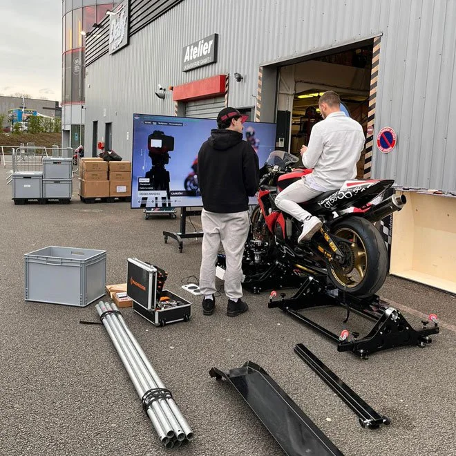 evenement-meca-travailler-avec-nous-montage.jpg