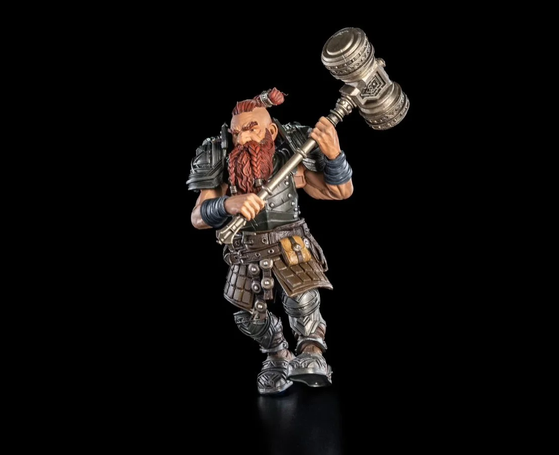 Mythic Legions: The RolePlaying Game Dwarf Fighter – Base Figure Dynamic pose