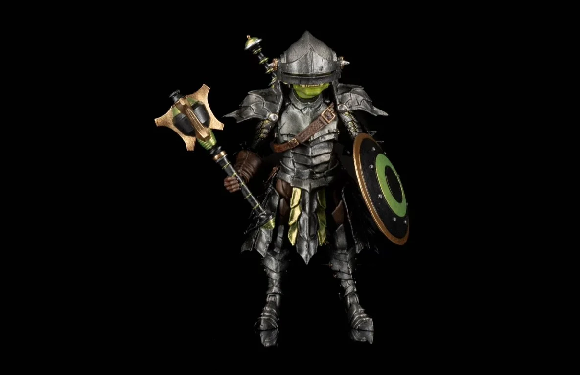 Mythic Legions: The RolePlaying Game Deluxe Malignant Paladin pose