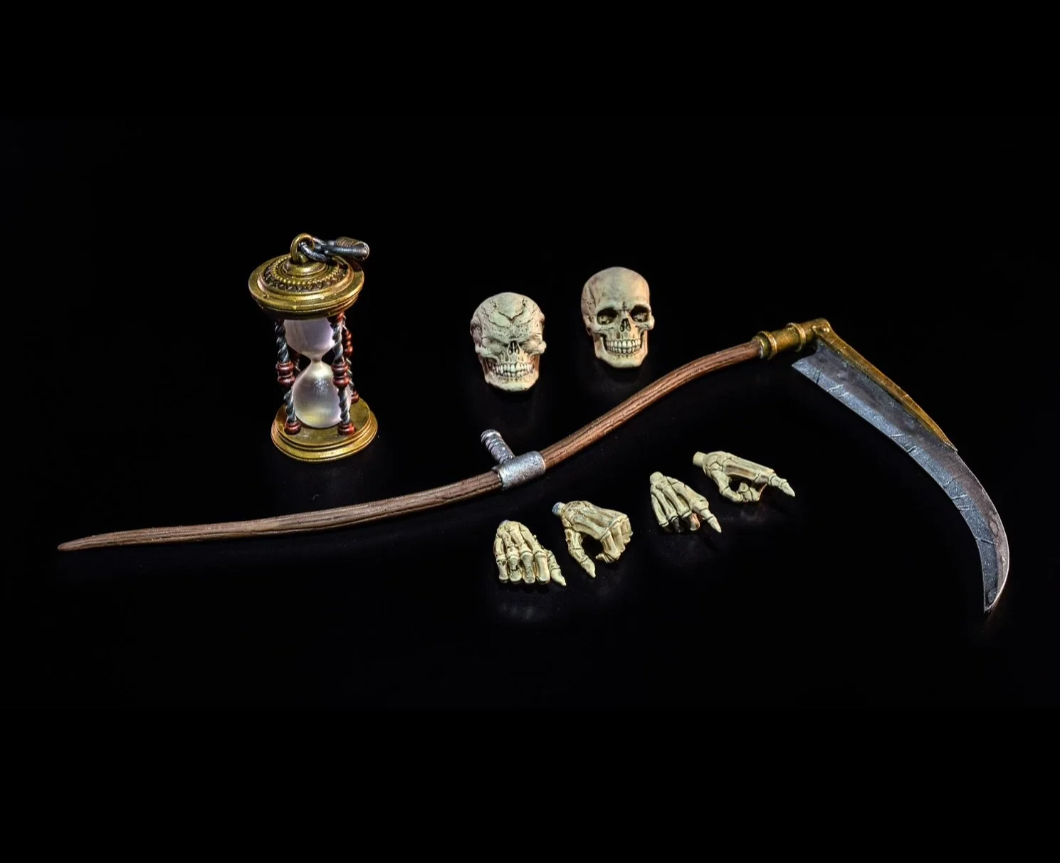 Mythic Legions Maxillius the Harvester Accessories