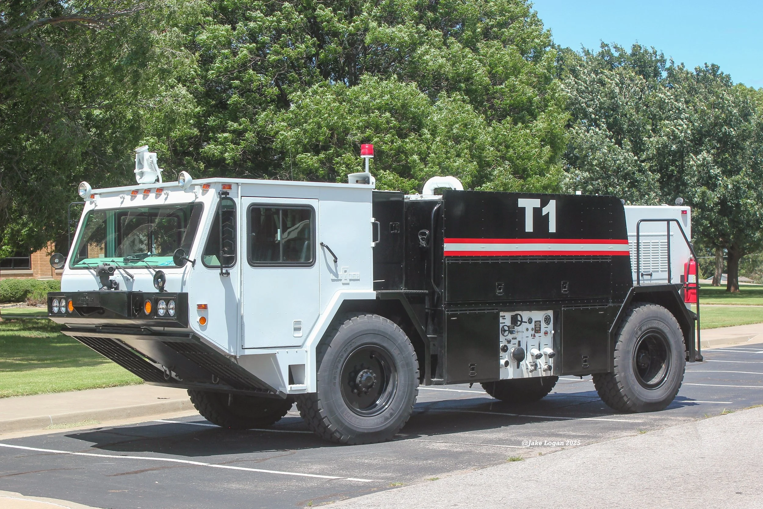 T1 - 1985 OshKosh P-19 - 1000 Hale/1000 Tank - Diesel/Auto - ex-?, ?
 
 
T1 is last out for most fires and is usually used as brush truck. It was purchased used at a local auction with the lettering still on it and the department decided not to chang