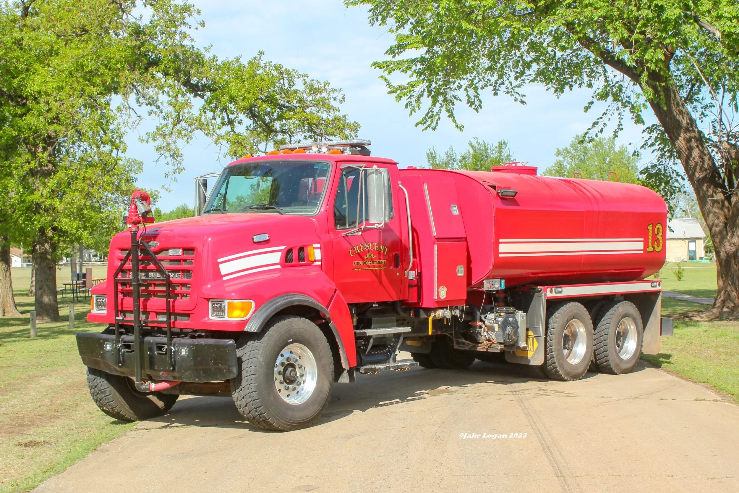 Tanker 13 - 2005 Sterling/Splash - 250 Hale/4000 - Diesel/Manual
 
 
Tanker 13 is the first out tanker for the department. The cab & chassis for this unit was donated by Dolese Bros.