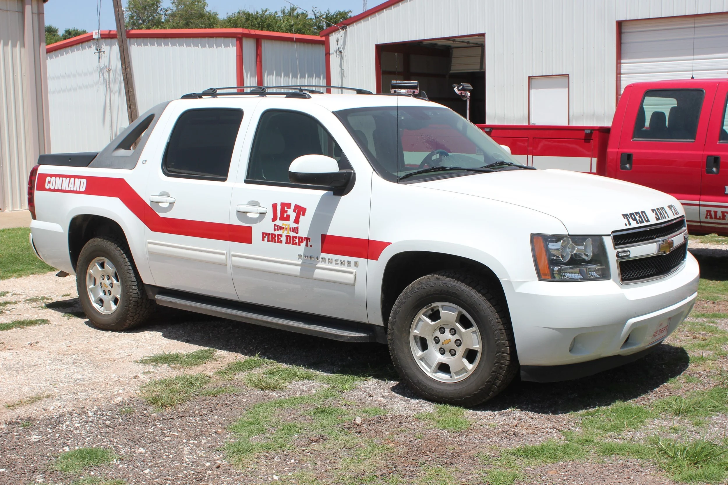 Command 71 - 2009 Chevy Avalanche - Gas/Auto