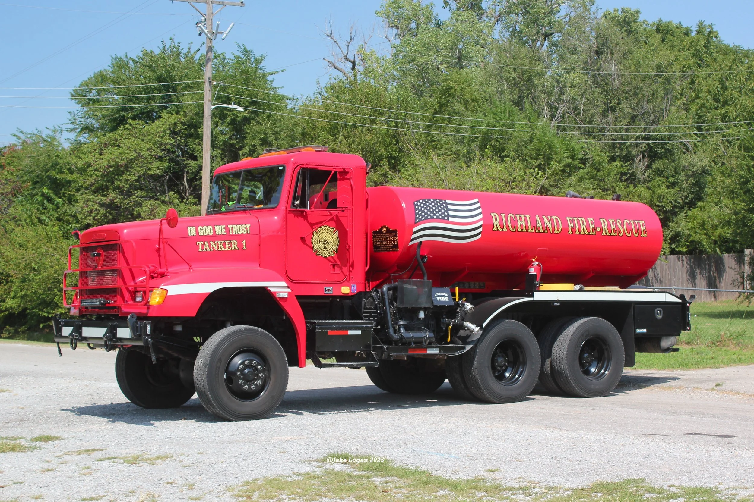 Tanker 1 - 1995 Freightliner/2021 Parizek Farms - 500 ?/2500 Tank - Diesel/Auto
 
 
Tanker 1 is the departments only tanker. The current rendition of this truck was completed in 2021. This truck is equipped with a Deutz pony motor pump and can pump a