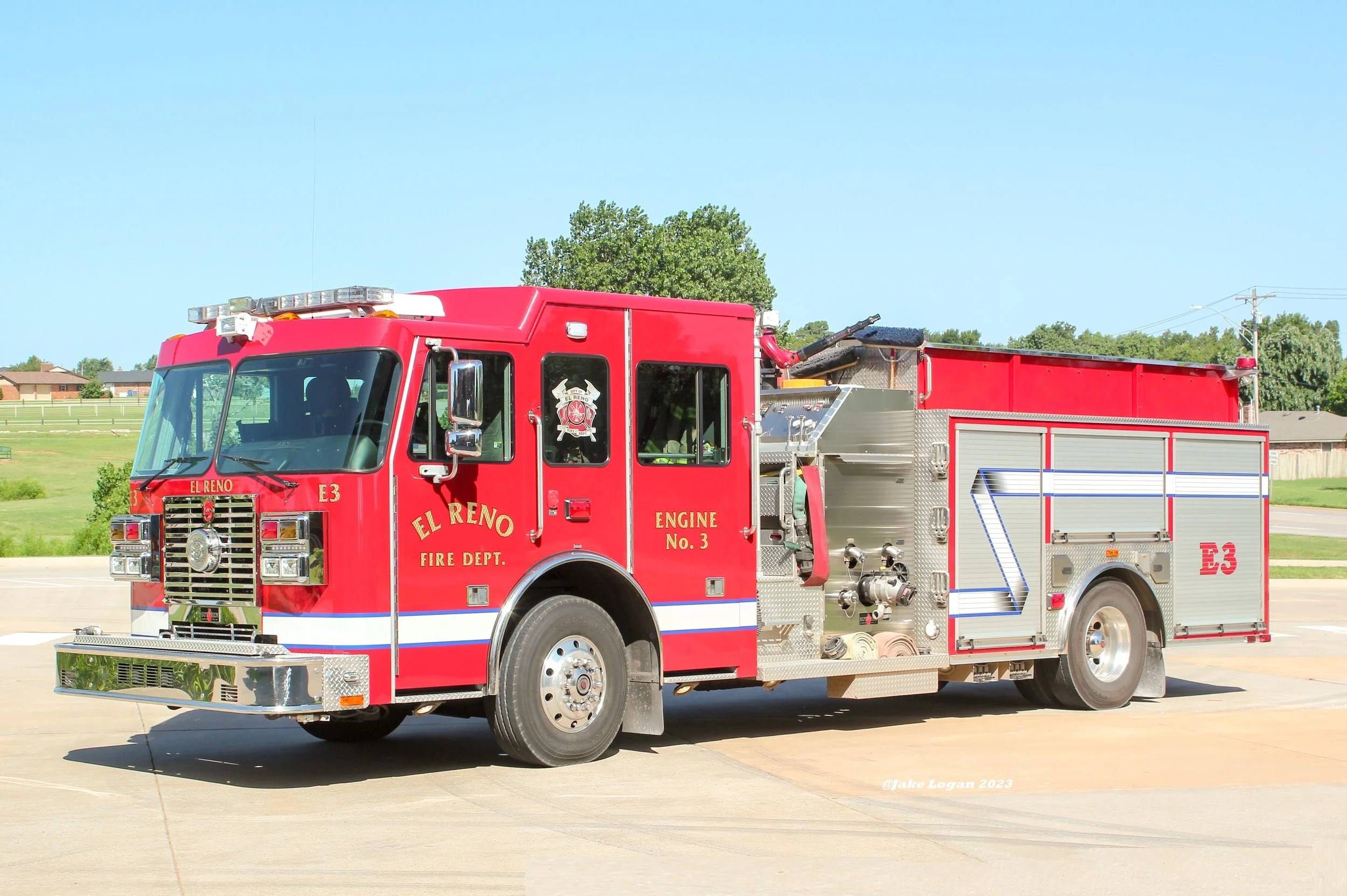 Engine 3 - 2014 Sutphen, HS#5420 - 1500 Hale/750 Water/30 Foam - Diesel/Auto
 
 
Engine 3 is first out for most calls at Station 1.