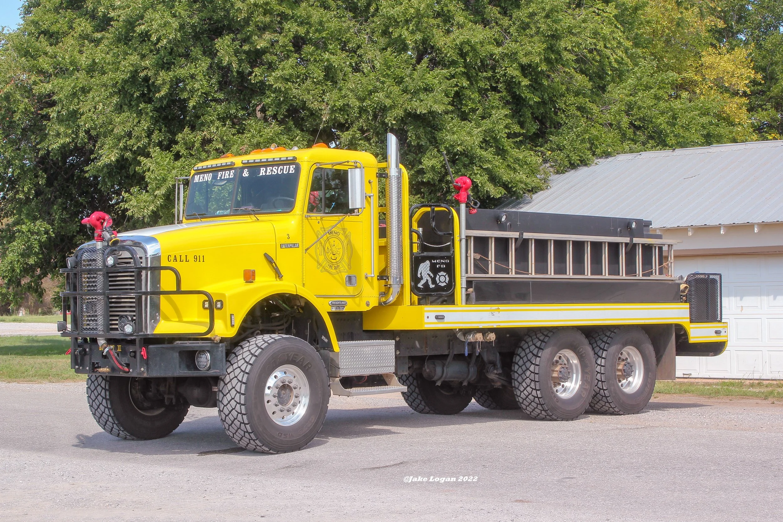 Meno 3 “Bigfoot” - 2001 Freightliner/J&J - 300 Waterous/1800 Tank - Diesel/Auto
 
 
This is the second iteration on this specific truck. In 2020, J&J refitted it with a new bed and an 1800 gallon tank, as well as some other updates. As you can imagin
