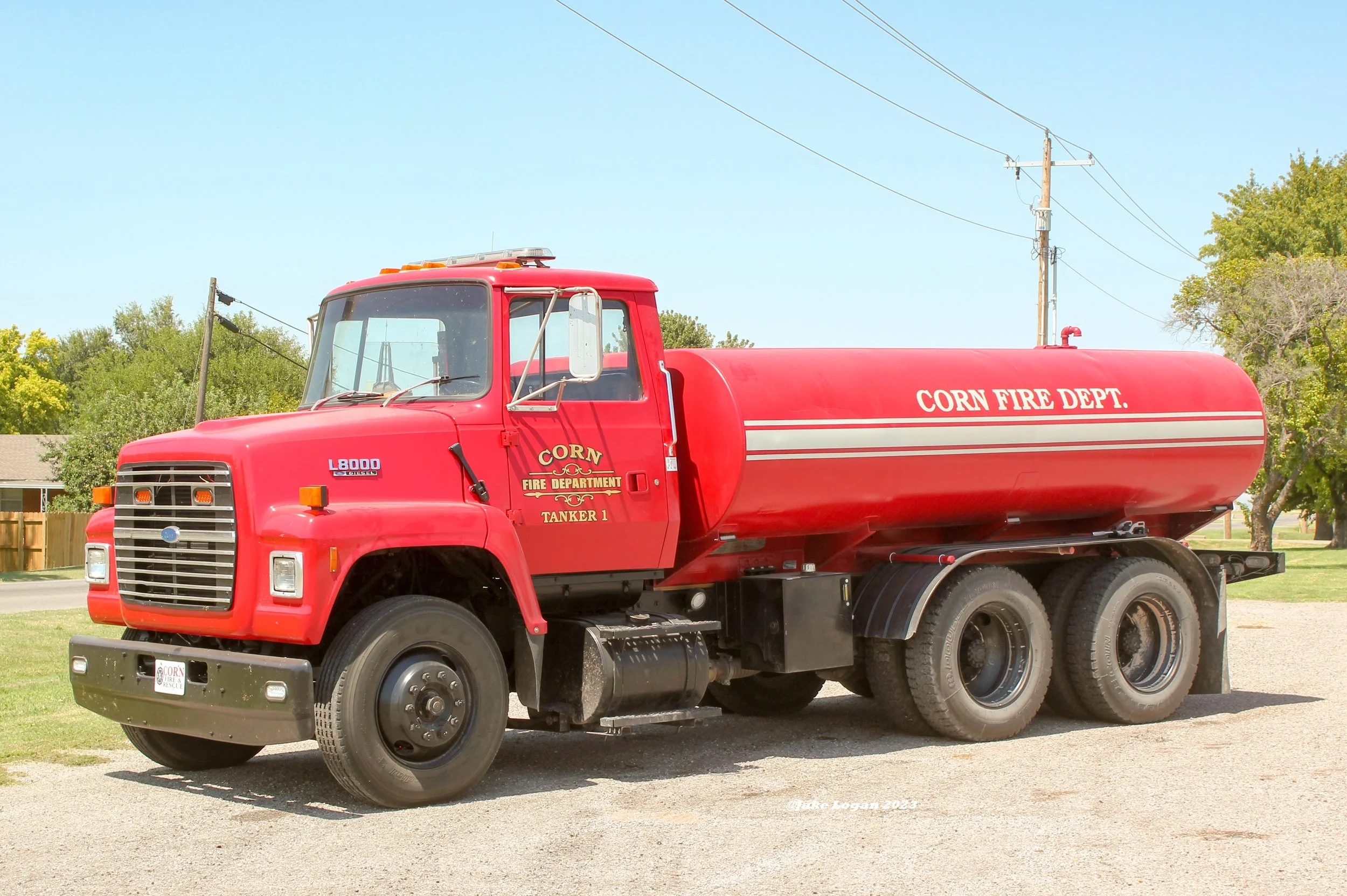 Tanker 1 - 1994 Ford L8000/CFD - 250 ?/2500 Tank - Diesel/Auto 