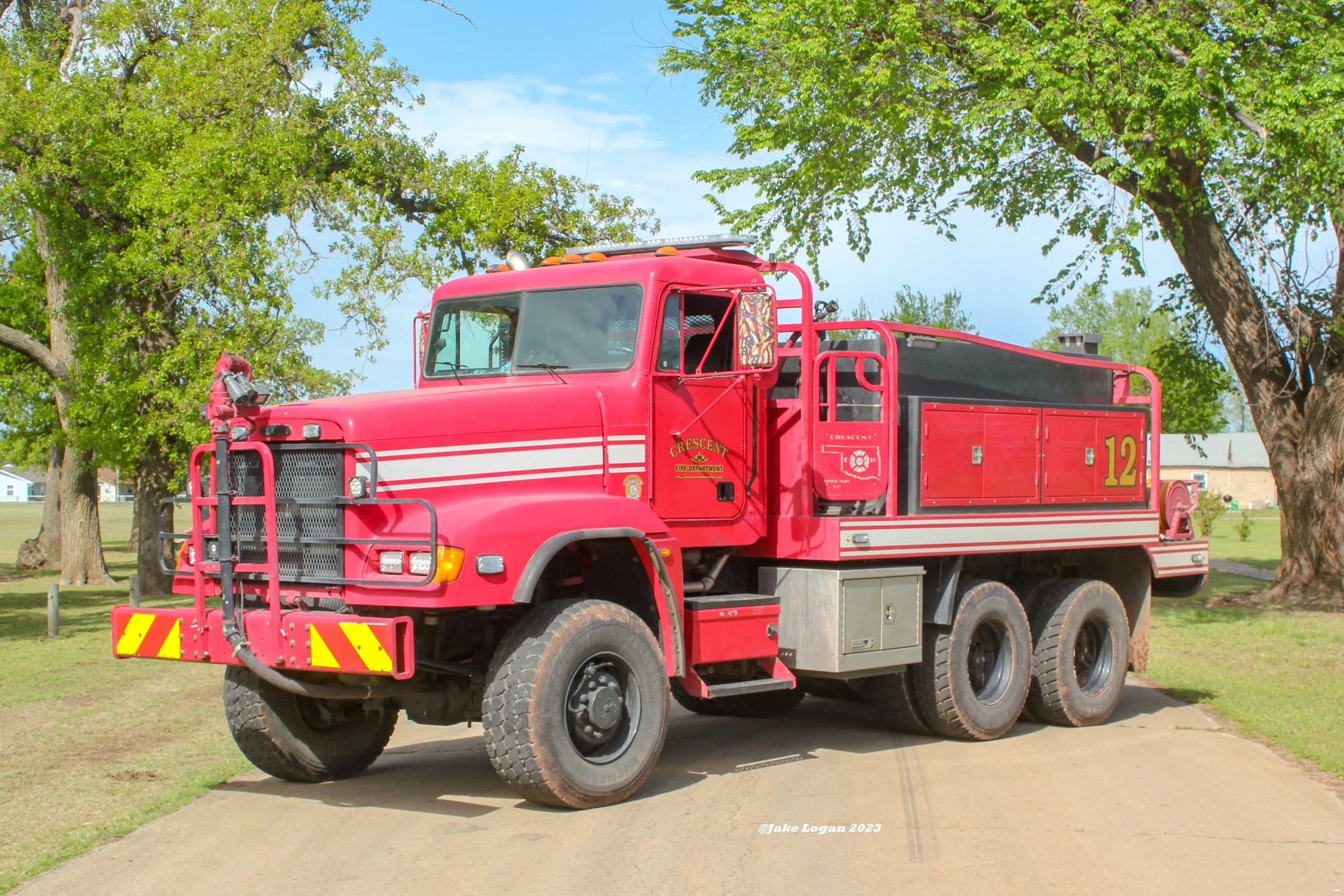 Brush 12 - 2009 Freightliner 6x6/J&J - 250 Hale/1500 - Diesel/Auto
 
 
This beast is usually second out for most rural fires.