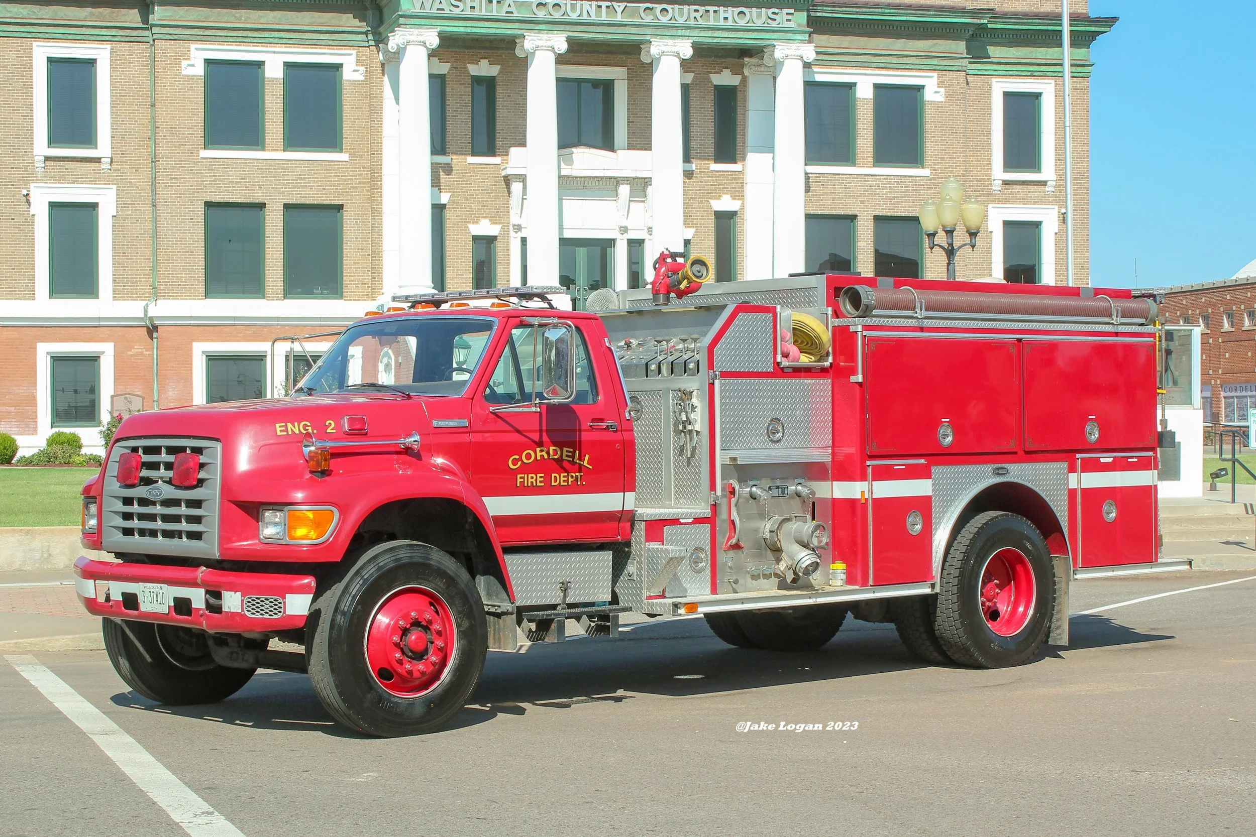 Engine 2 - 1995 Ford/E-One, S.O. 14056 - 1250 Hale/1000 Tank Diesel/Auto