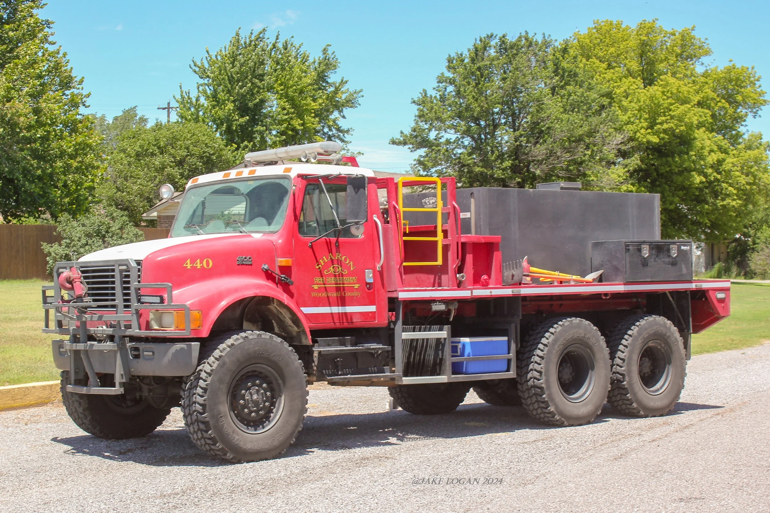 Brush 440 - 1997 International/2019 SFD - 200 Hale/1000 Tank - Diesel/Auto 