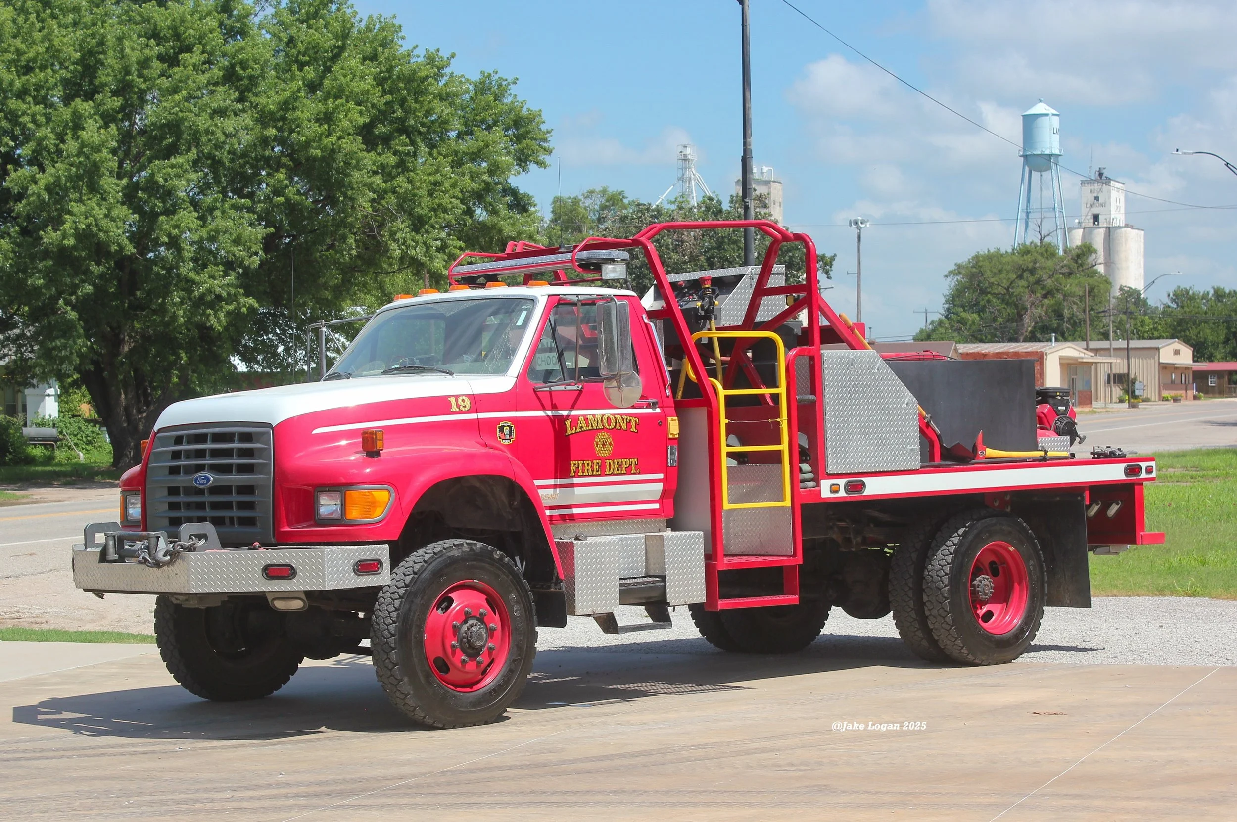 Heavy Brush 19 - 1996 Ford F700/2012 Blanchat B-8 Chaparral, Serial #1208R02 - 200 Hale/750 Tank - Gas/Manual

