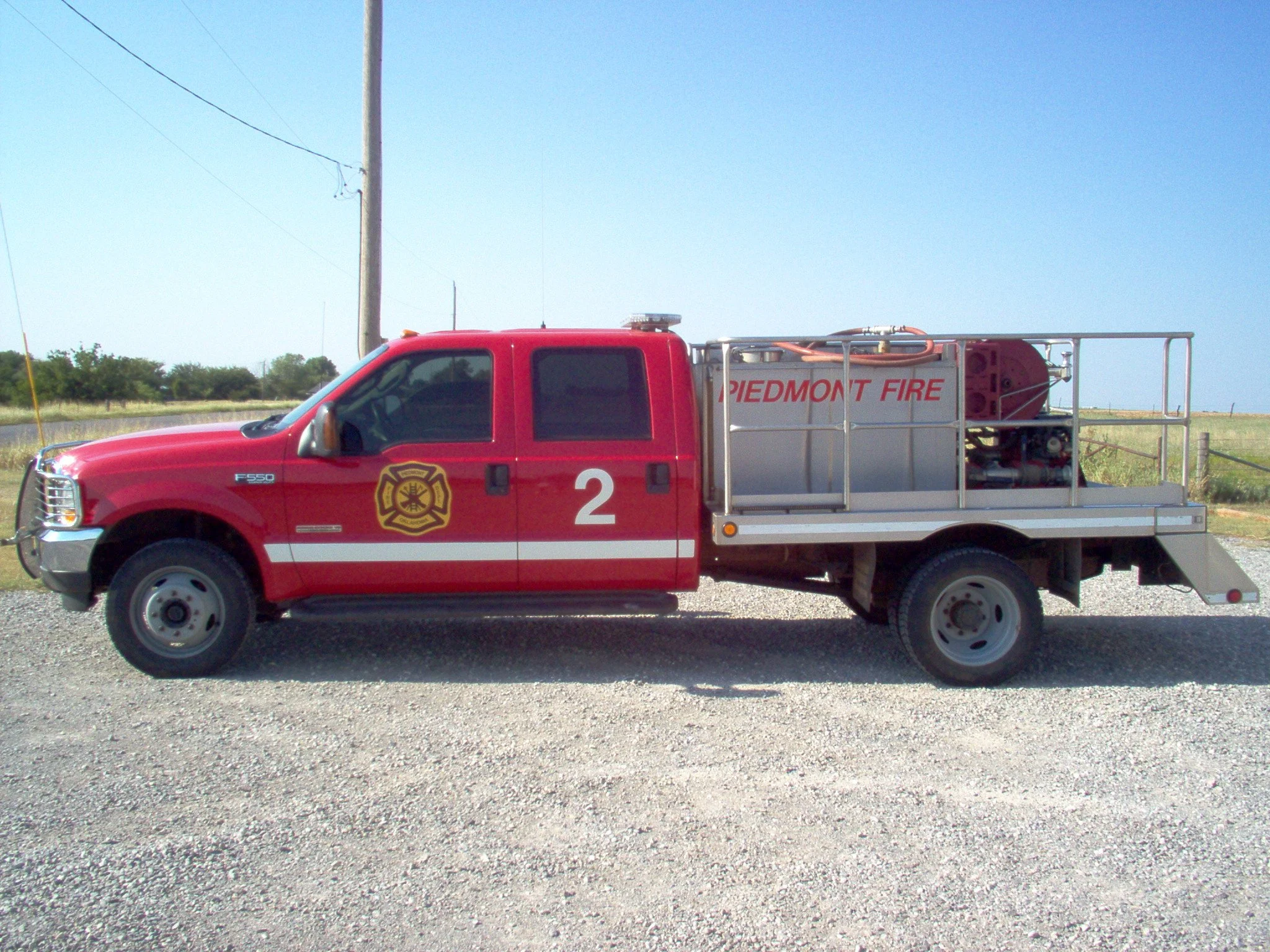 Brush Pumper 1 2003 Ford 4x4/2011 Chief - 250/400 - DA 
 
 
Originally purchased as Brush Pumper 2 to replace the Tank Pumper, this truck had a completely different look when purchased.