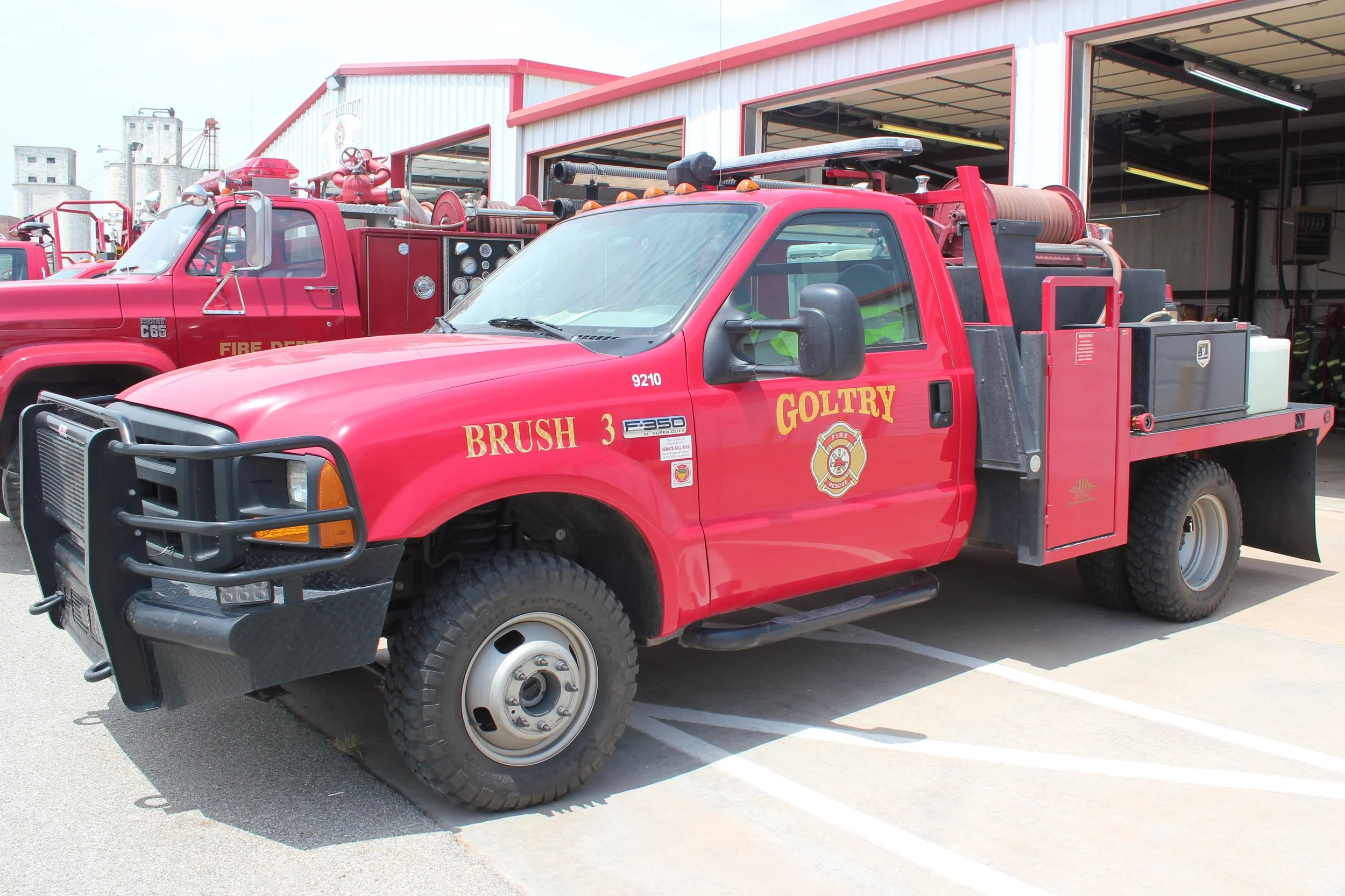 Brush 3 - 2006 Ford F-350/Crow - 200/300 - Gas/Auto